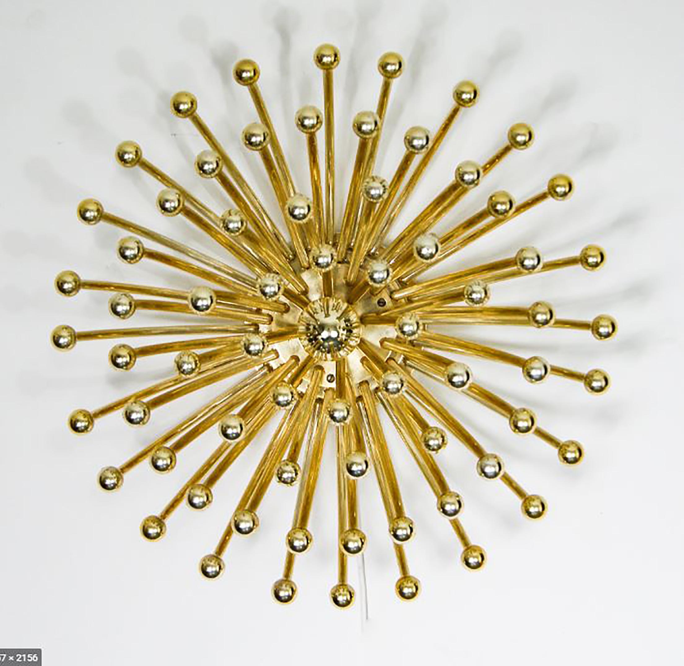 Lacquered 1 of the 3 Large Valenti Luce Pistillino Wall Lights, Italy, 1970 For Sale