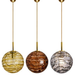 1 de las 3 Lámparas colgantes de cristal amarillo de Murano, Cascada, años 60