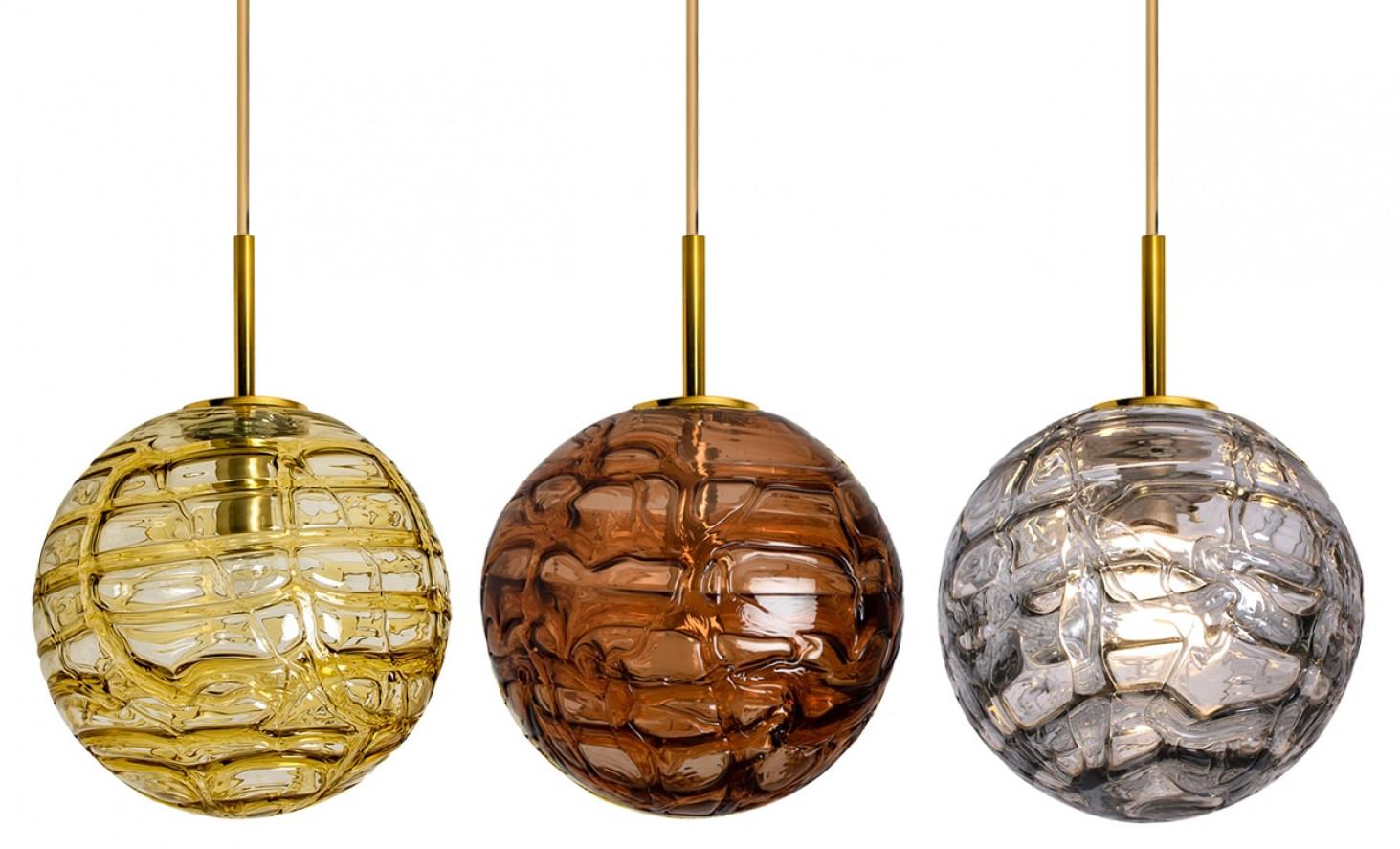 Mid-Century moderno 1 delle 3 luci a sospensione in vetro giallo di Murano, Cascade, anni '60 in vendita