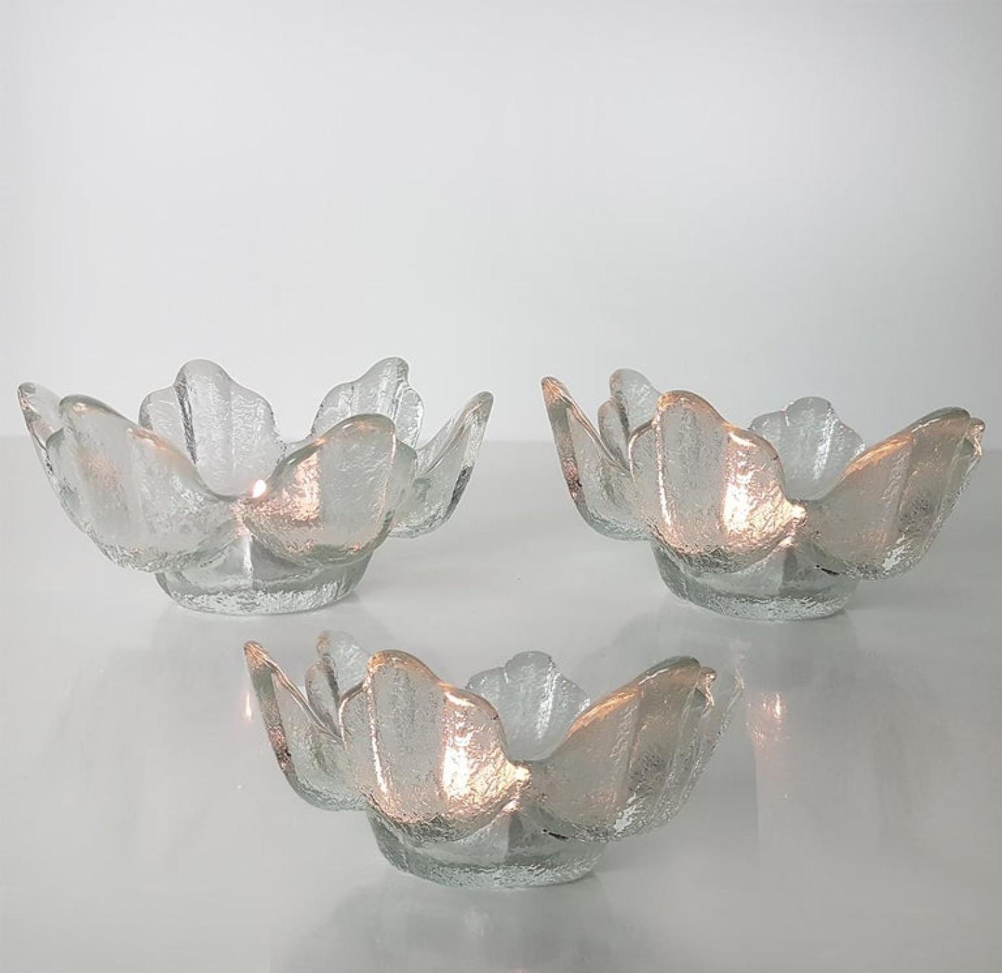 1 der 3 Votive-Kerzenhalter aus Kristallglas von Ravenhead, England im Zustand „Gut“ im Angebot in Rijssen, NL