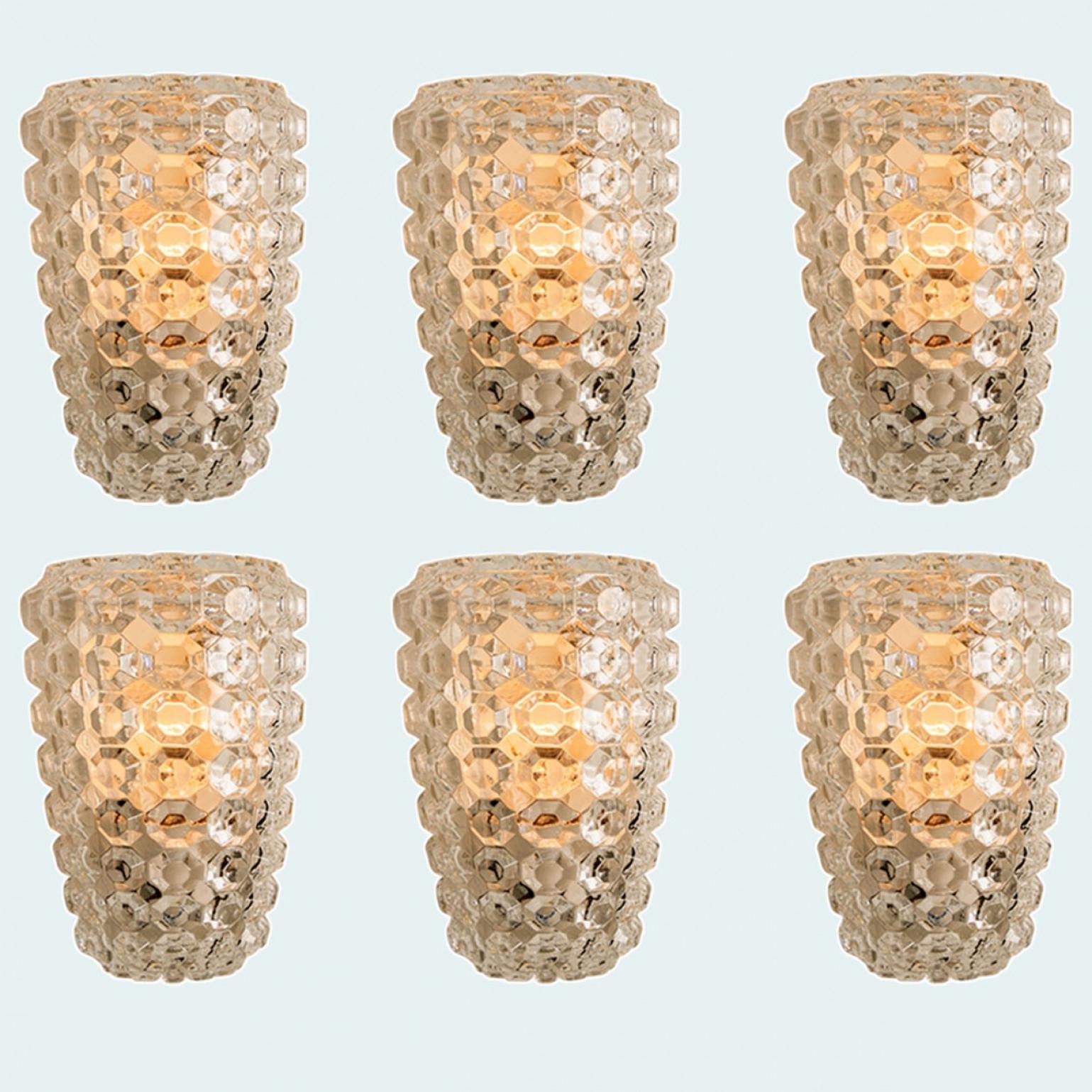 1 der 3 Paar Glaswandleuchten Sconces von Tynell für Glashütte, 1960 im Angebot 2