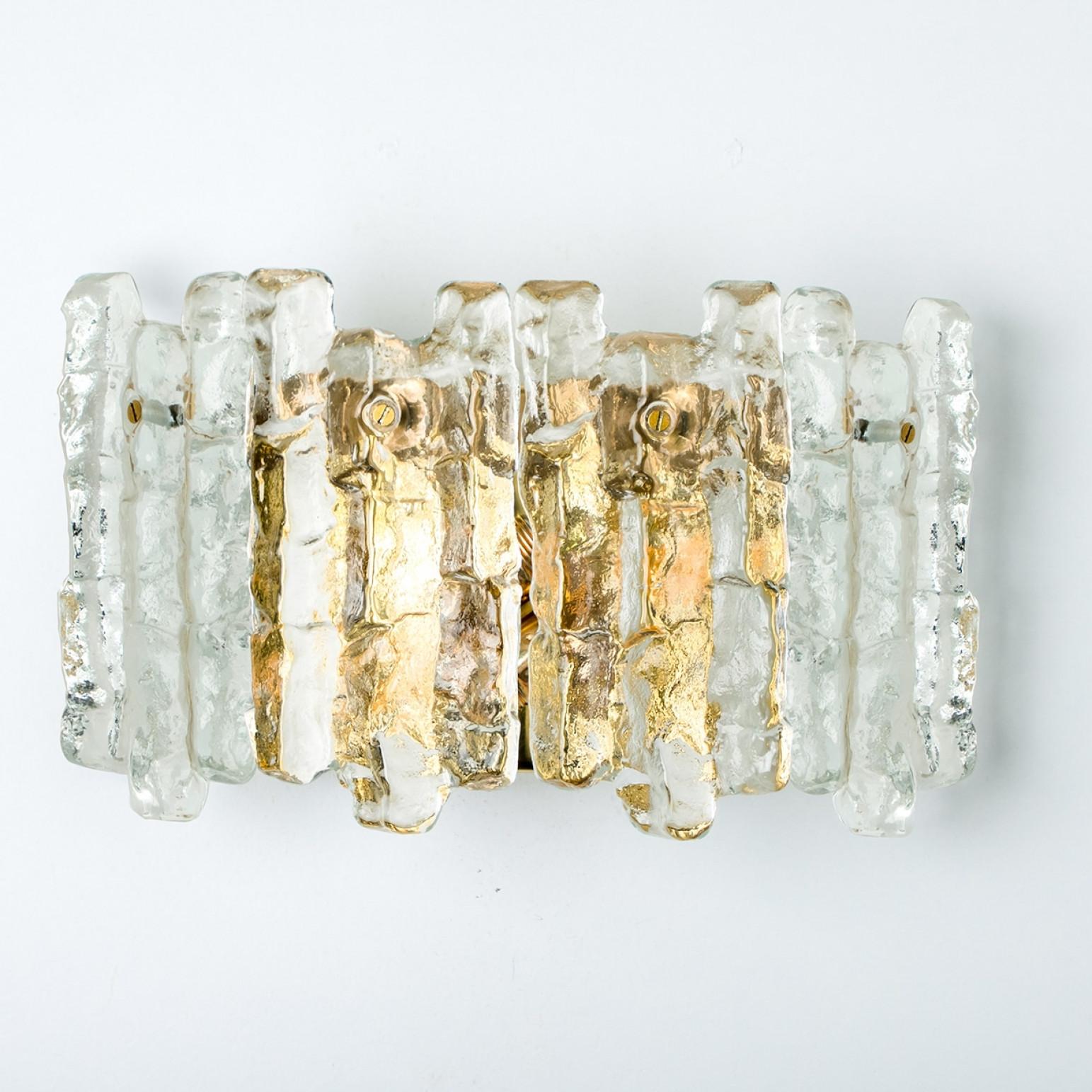 1 de los 3 pares de apliques grandes Kalmar de J.T. Kalmar, Austria, década de 1970 Cepillado en venta