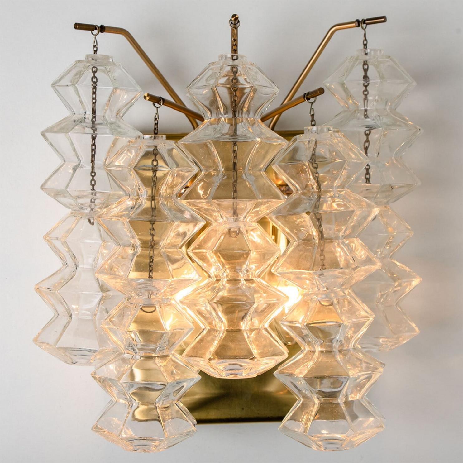1 of the 3 Pairs of Pagoda Brass and Glass Sconces Wall Lights by Kalmar, Vienna For Sale 7