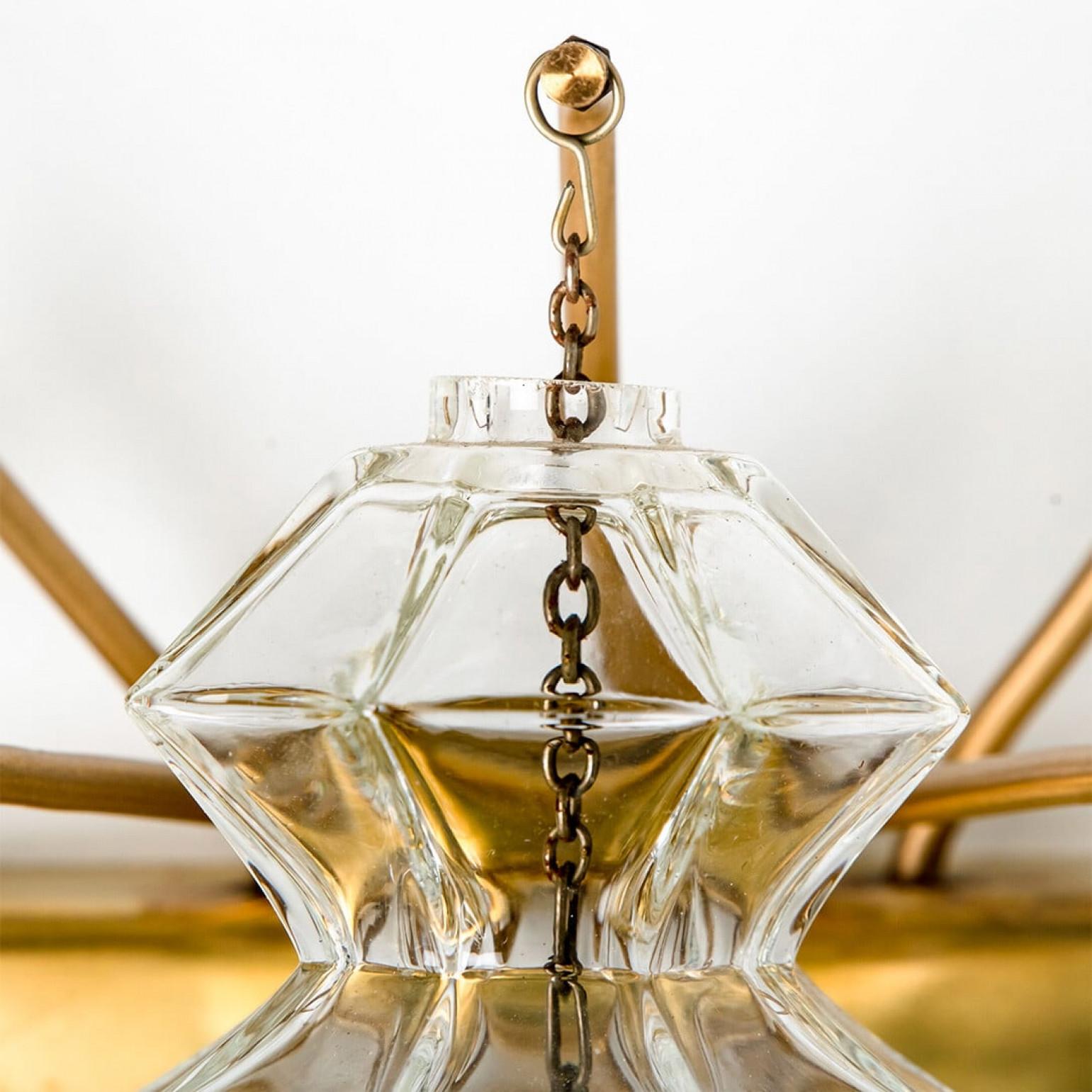 1 of the 3 Pairs of Pagoda Brass and Glass Sconces Wall Lights by Kalmar, Vienna In Good Condition For Sale In Rijssen, NL