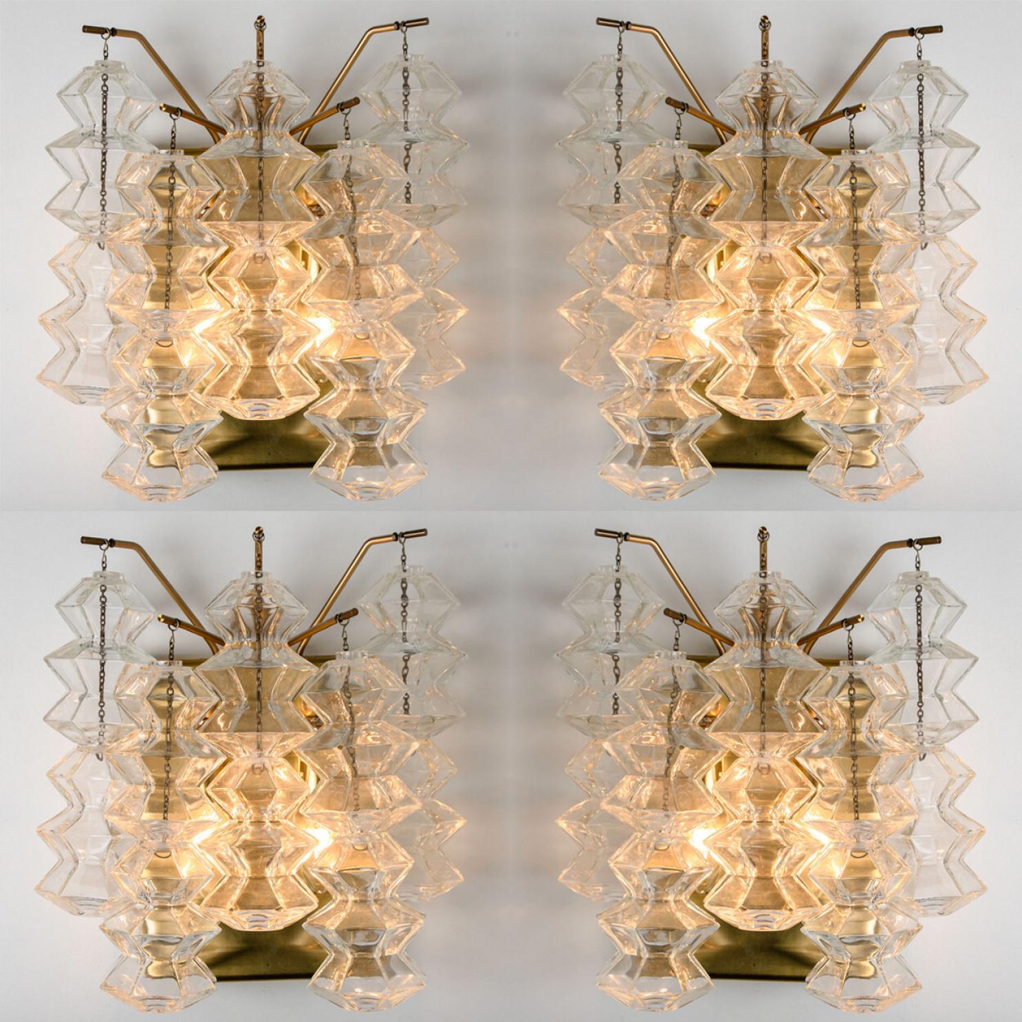 1 of the 3 Pairs of Pagoda Brass and Glass Sconces Wall Lights by Kalmar, Vienna For Sale 2