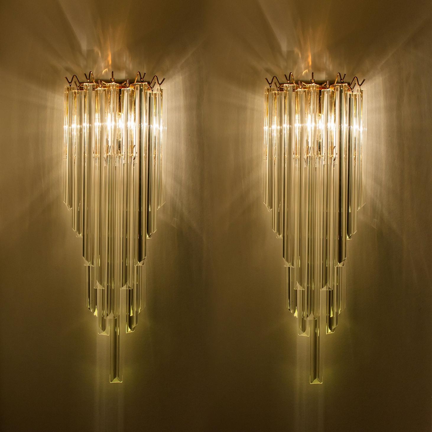 1 of the 3 Pairs of XXL Monumental Murano wall sconces, 2022 Excellent état - En vente à Rijssen, NL