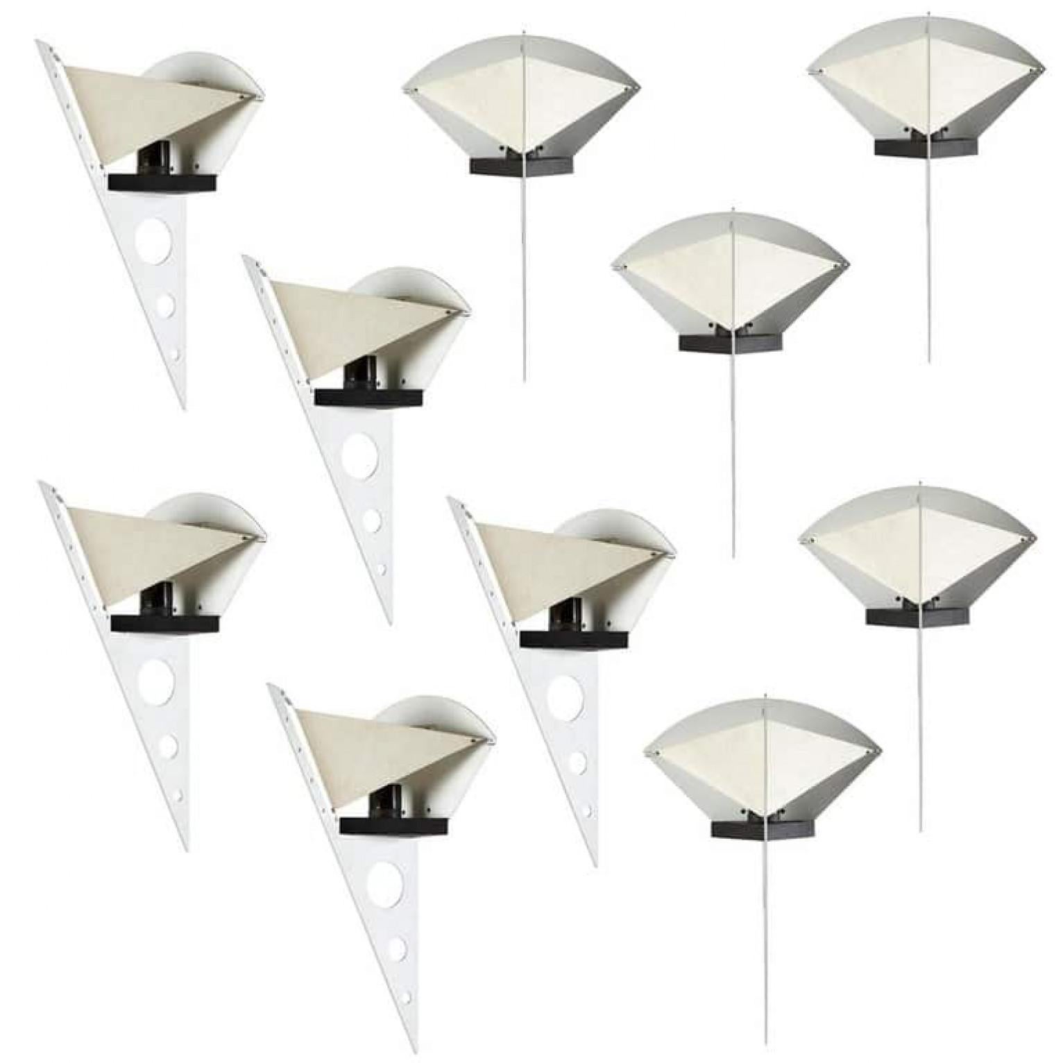 1 de los 3 pares de apliques Filicudara postmodernos de S. Lombardi para Artemide, 1980 finales del siglo XX en venta