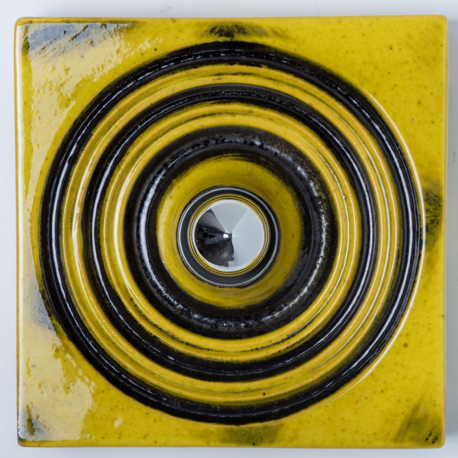 1 of the 3 Square Ceramic Wall Lights Fat Lava Style, 1970 im Angebot 1