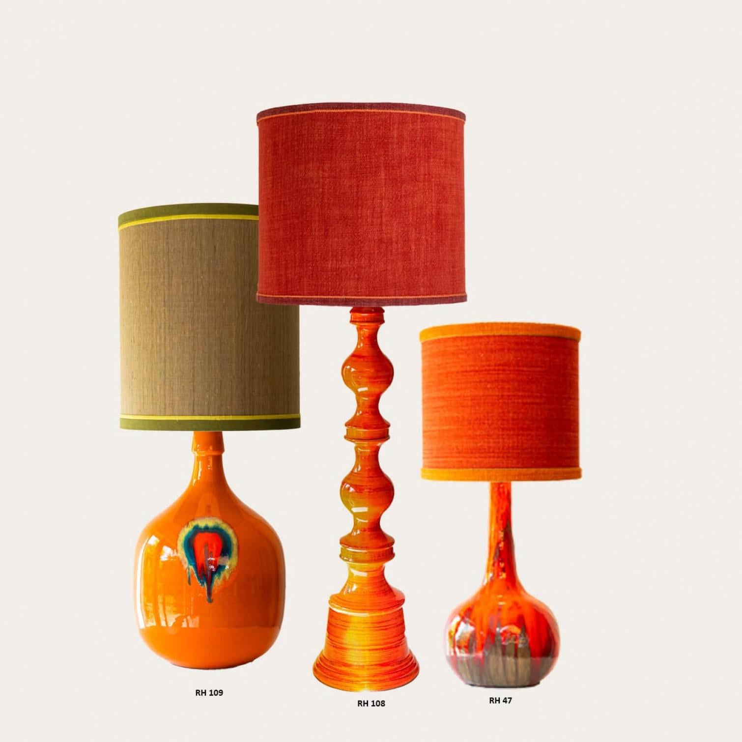 1 des 3 lampadaires XL Orange Rouge, abat-jour en soie de R. Houben en vente 2