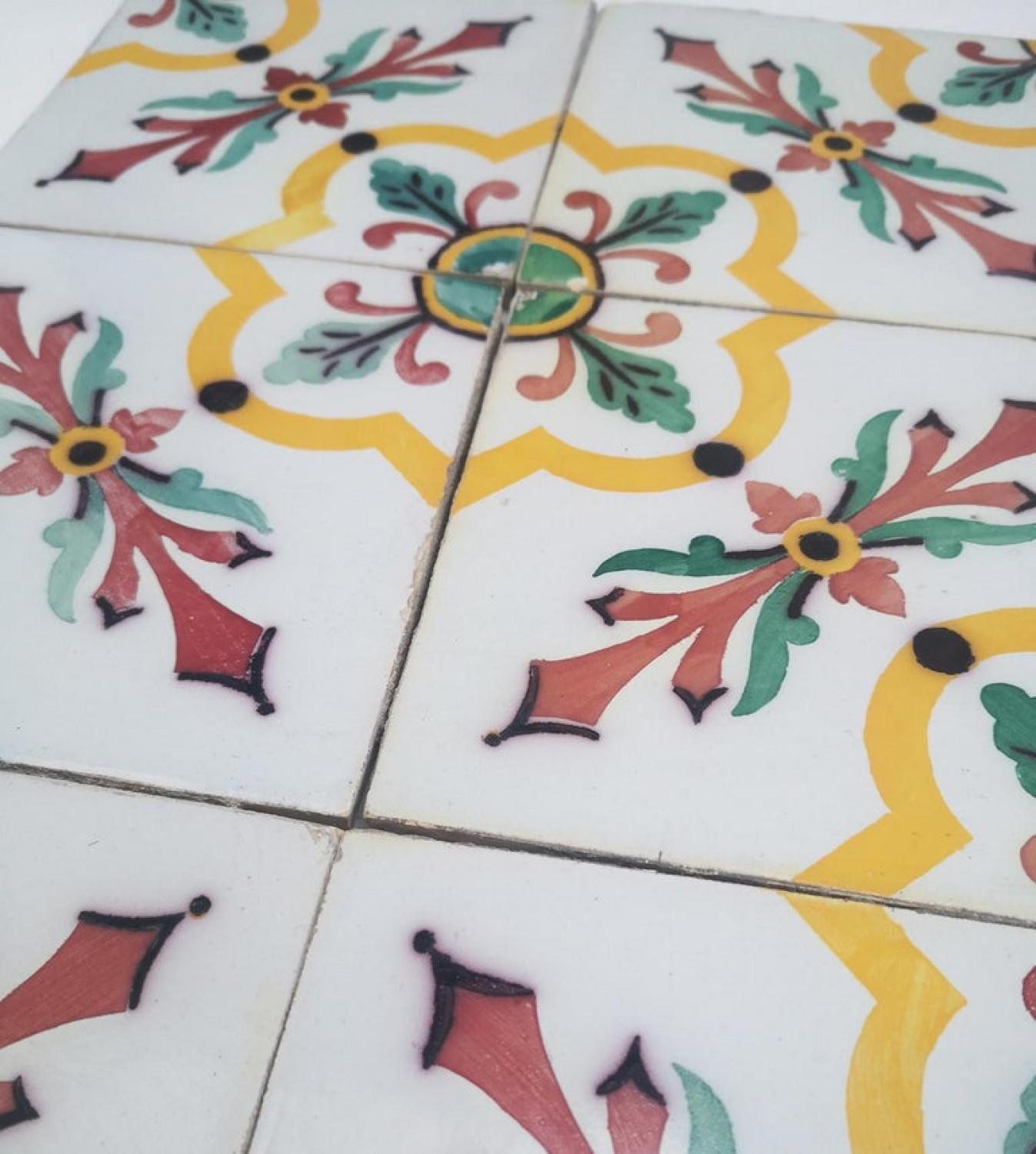 1 of the 350 Handmade Antique Ceramic Tiles by Devres, France, 1920s For Sale 4