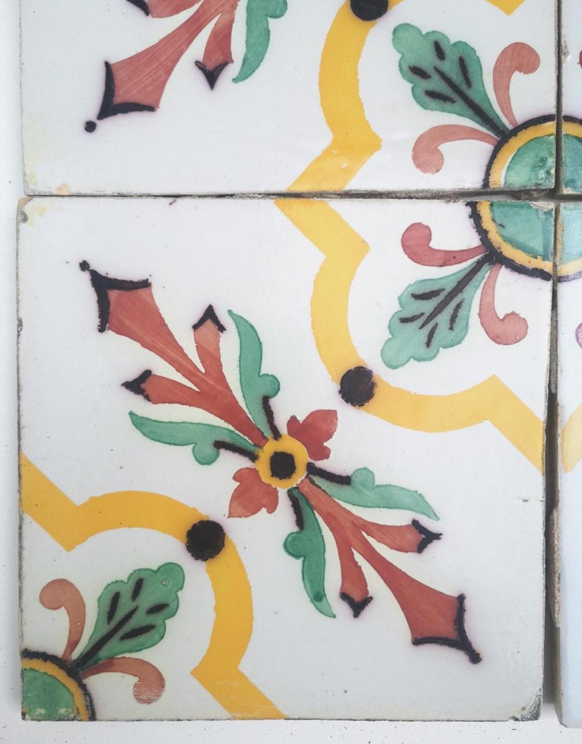 1 of the 350 Handmade Antique Ceramic Tiles by Devres, France, 1920s In Good Condition For Sale In Rijssen, NL