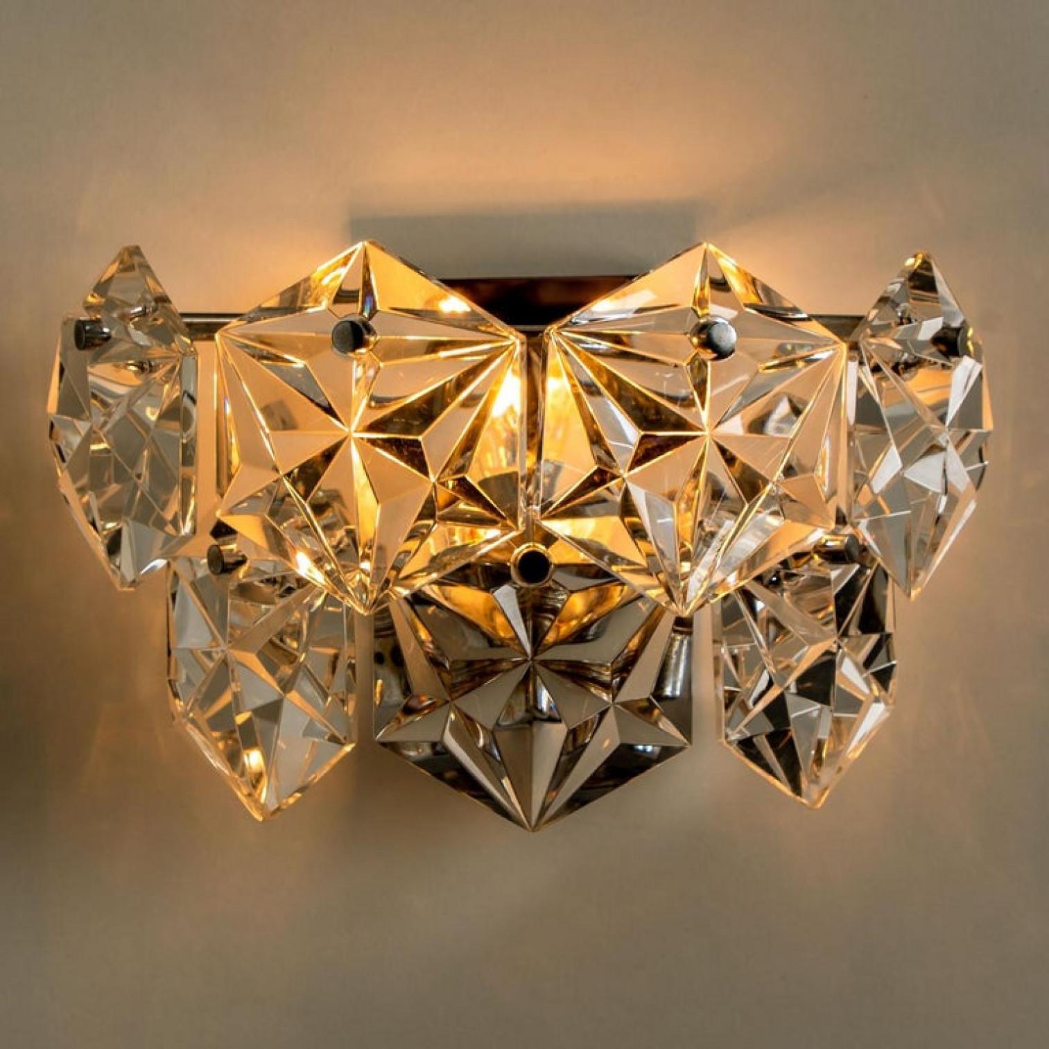 Mid-Century Modern 1 of the 4 Faceted Crystal and Chrome Sconces by Kinkeldey, Germany, 1970s For Sale