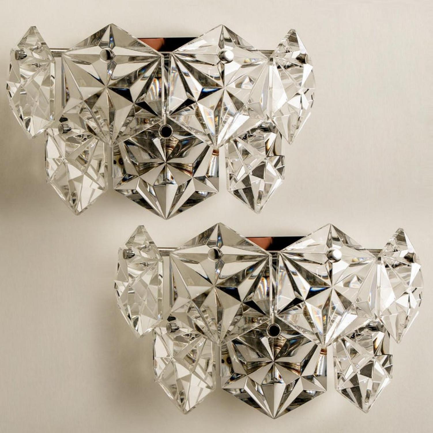 1 of the 4 Faceted Crystal and Chrome Sconces by Kinkeldey, Germany, 1970s In Excellent Condition For Sale In Rijssen, NL