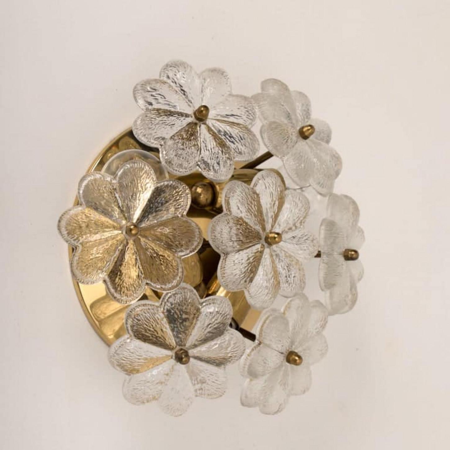 Mid-Century Modern 1 of the 4 Glass and Brass Floral Wall Lights from Ernst Palme, 1970s For Sale