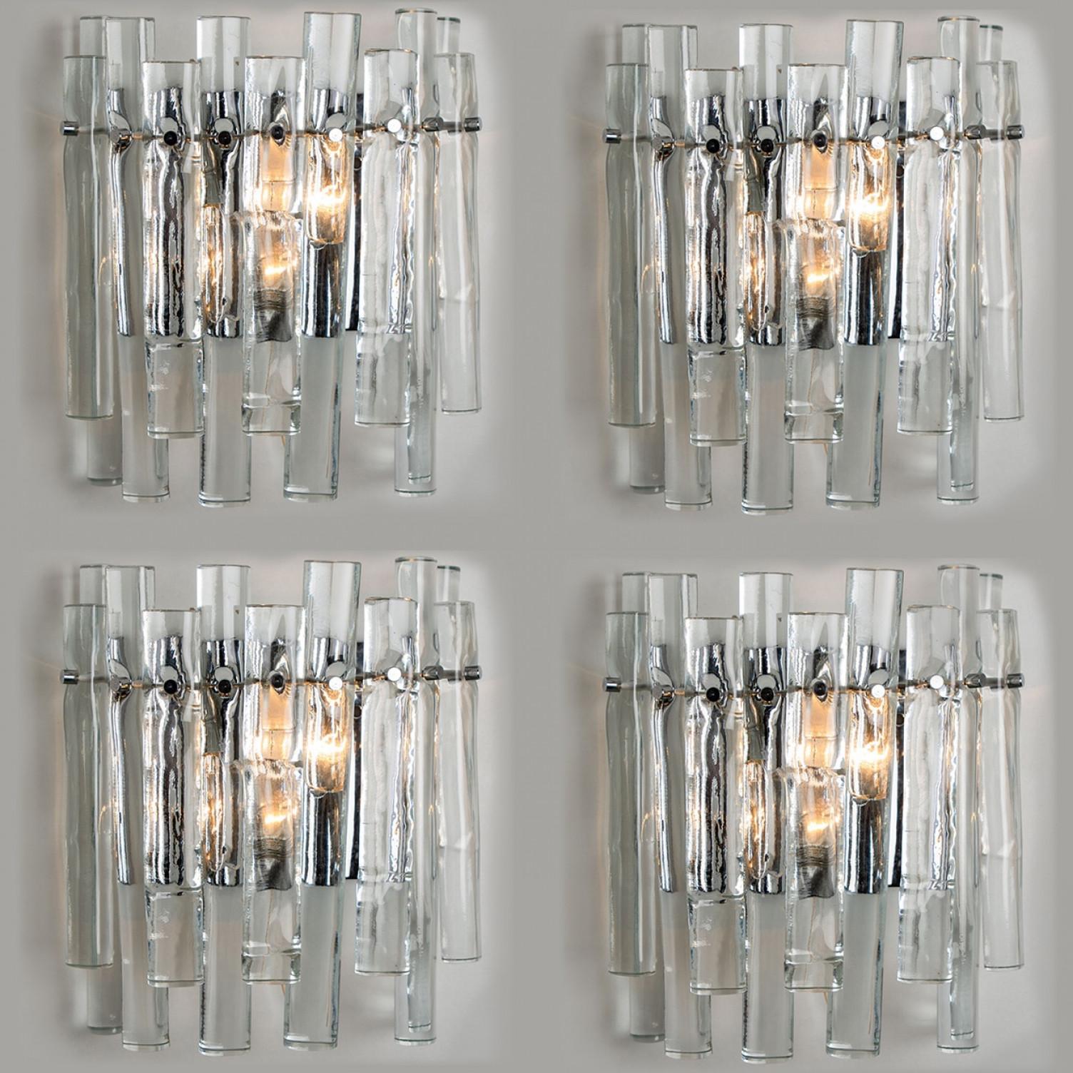 1 de las 4 Apliques de cristal hielo y cromo de Kinkeldey, años 70 Moderno de mediados de siglo en venta
