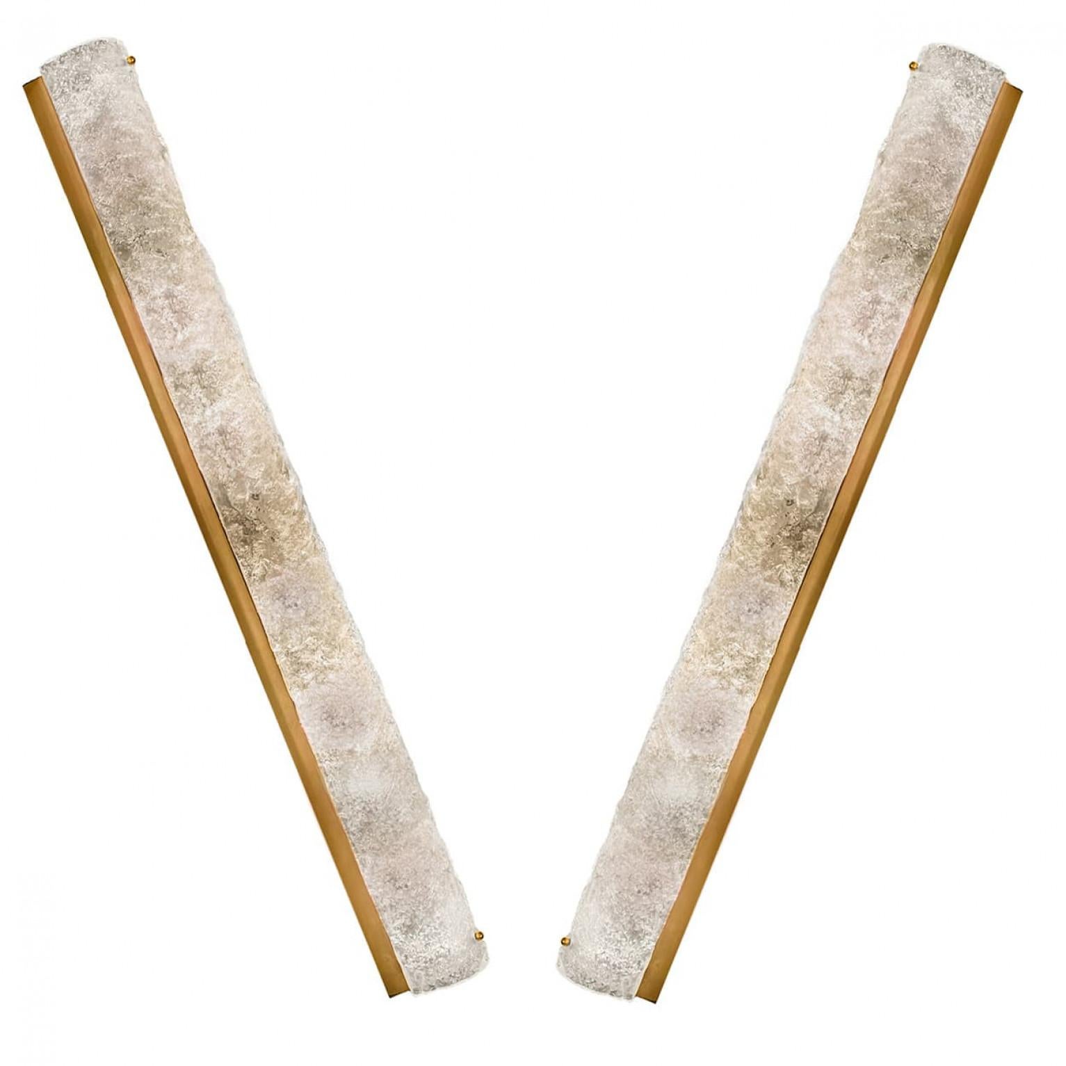 Altro 1 of the 4 Ice Glass Wall Light Fixtures with Brass by Hillebrand, Germany, 1960 in vendita