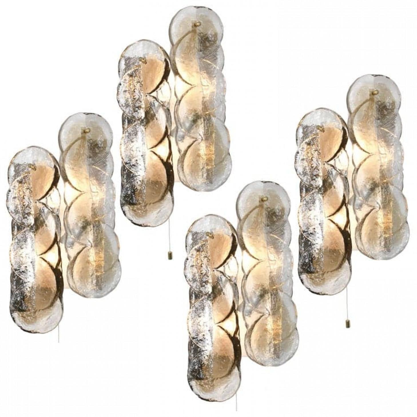 1 des 4 appliques murales Kalmar en verre de glace à motif tourbillon, Autriche, 1969 en vente 2