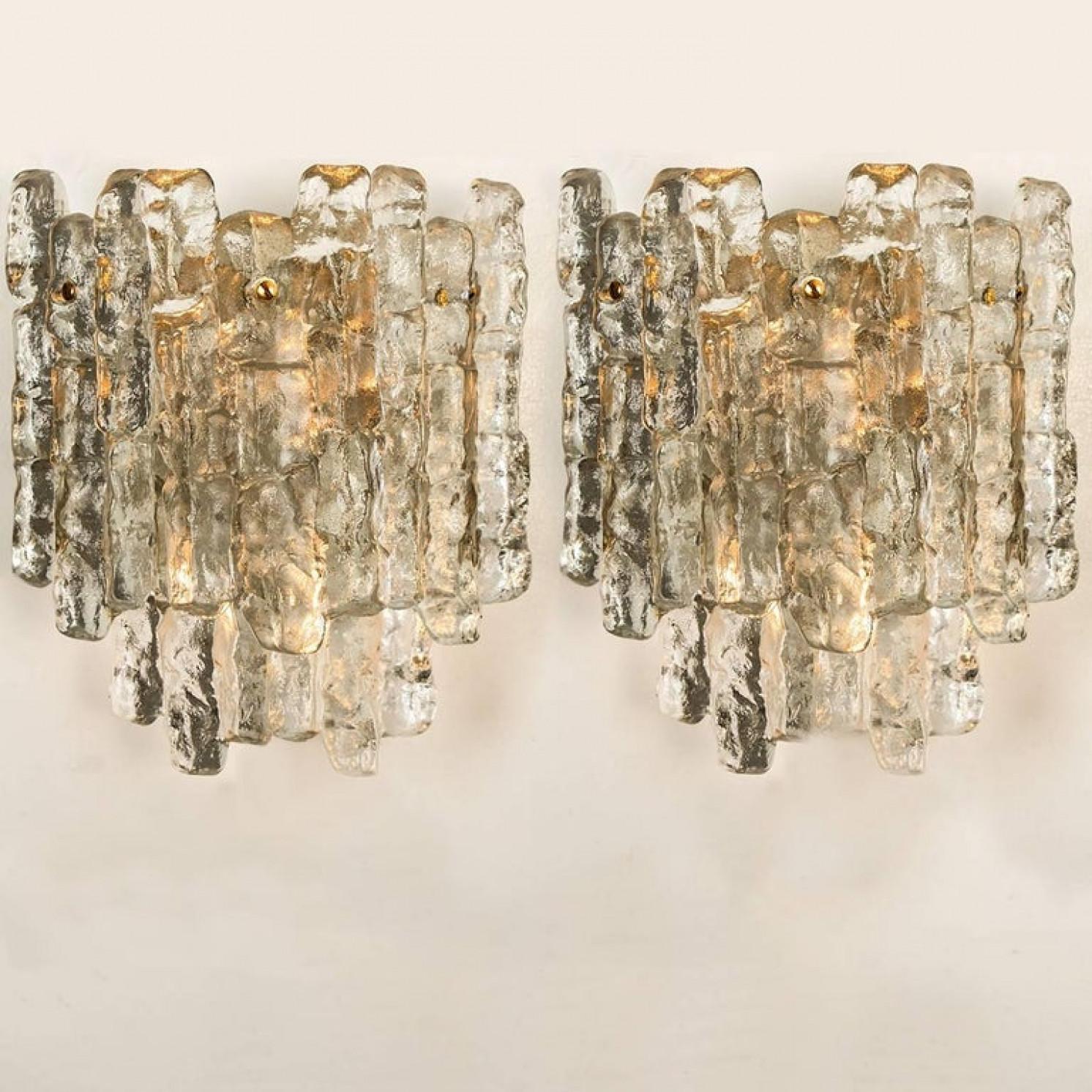 1 of the 4 Kalmar Ice Glass Wall Sconces 2 Tiers by J.T. Kalmar, Austria, 1970s In Excellent Condition For Sale In Rijssen, NL