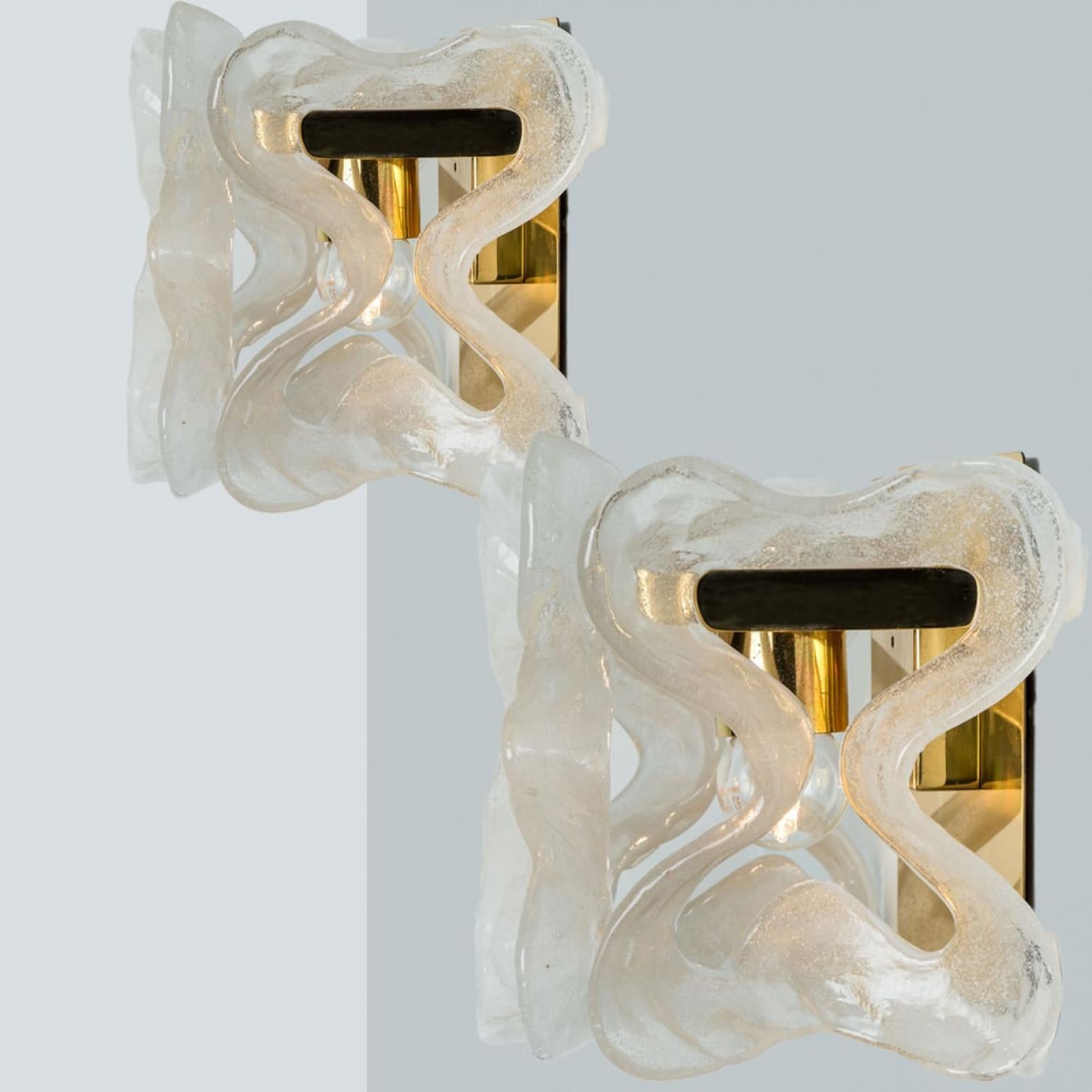 1 der 4 Kalmar Wall Sconces oder Lights Modell 