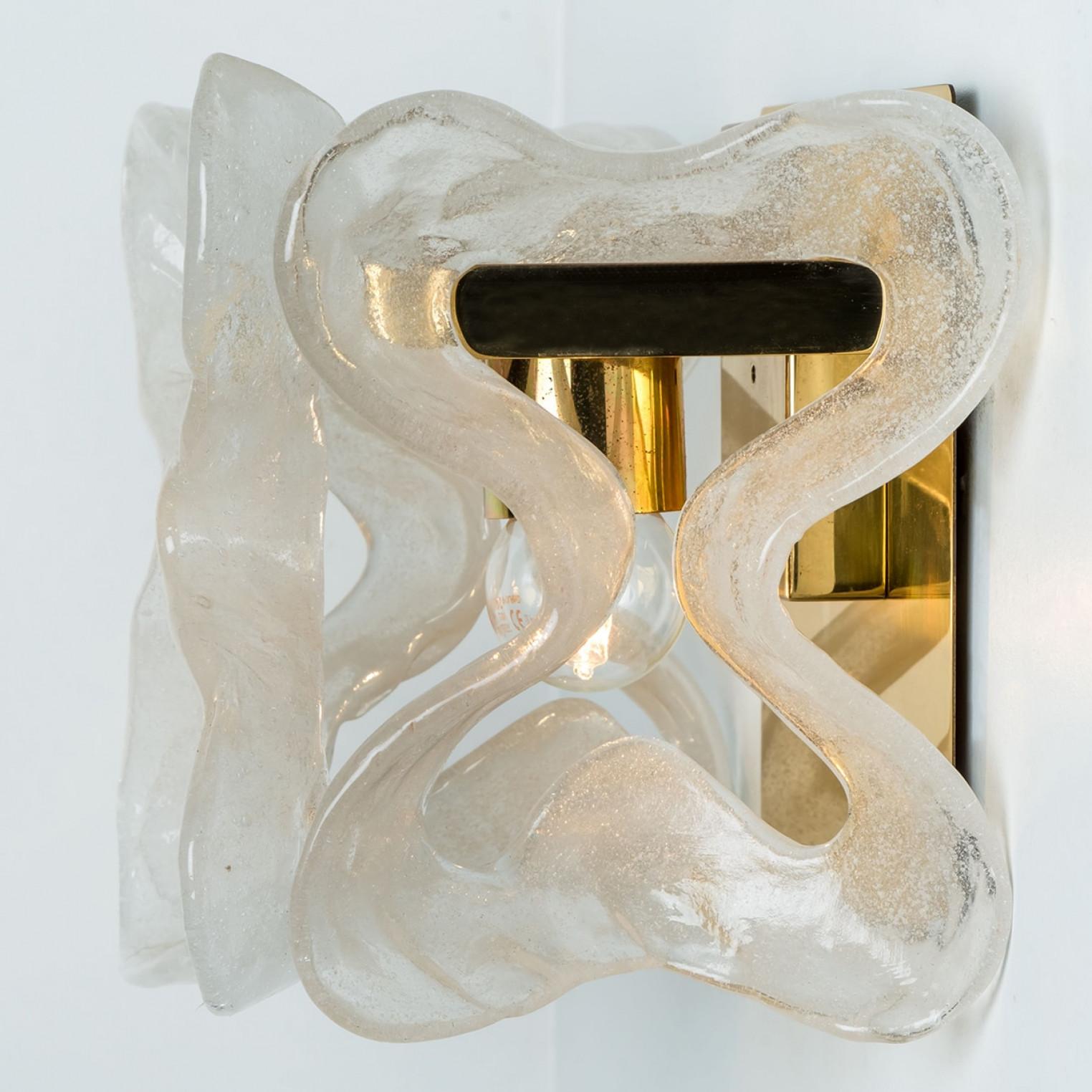 1 der 4 Kalmar Wall Sconces oder Lights Modell 