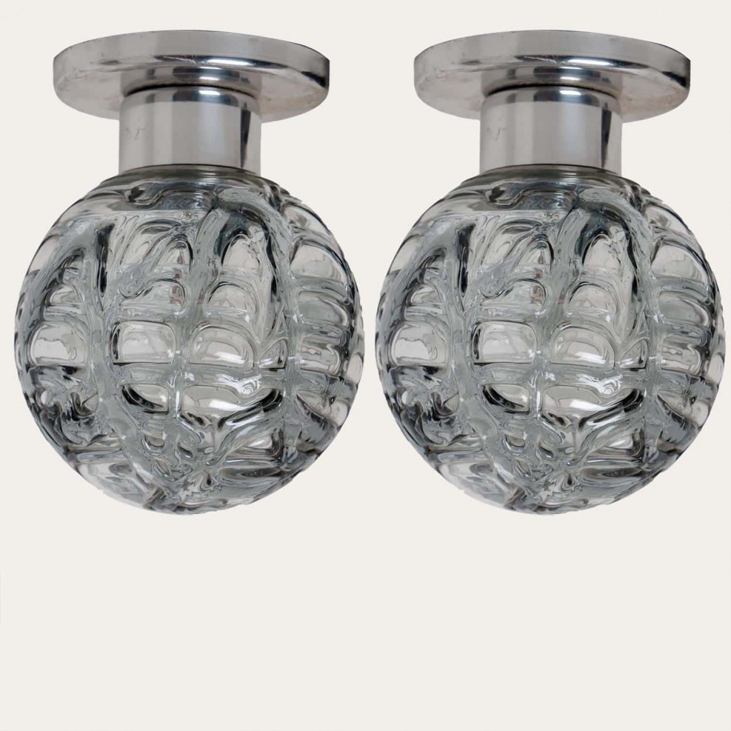 Mid-Century moderno 1 of the 4 Murano Glass and Chrome Flush Wall Lights by Doria, Germany 1970 in vendita