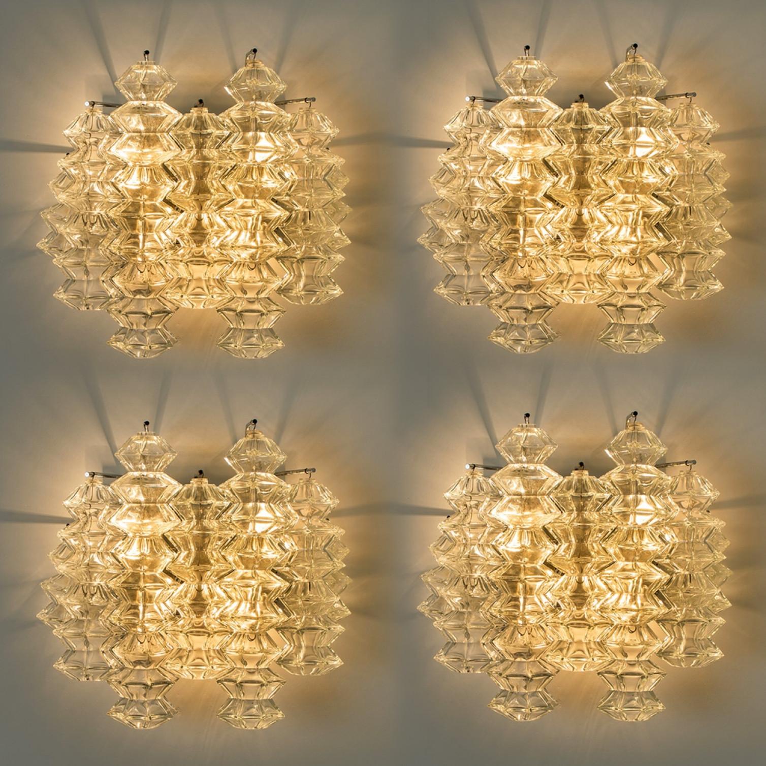 Other 1 of the 4 Pagoda Chrome and Glass Sconces Wall Lights by Kalmar, Vienna 1969 For Sale