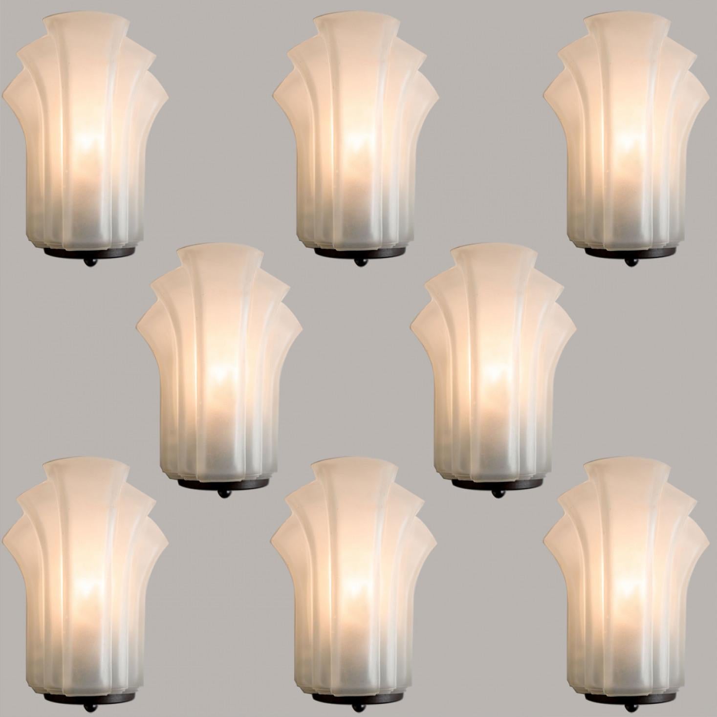 1 of the 4 Pairs Art Deco Style Milk Glass Shell Wall Lights, Germany, 1970 For Sale 4