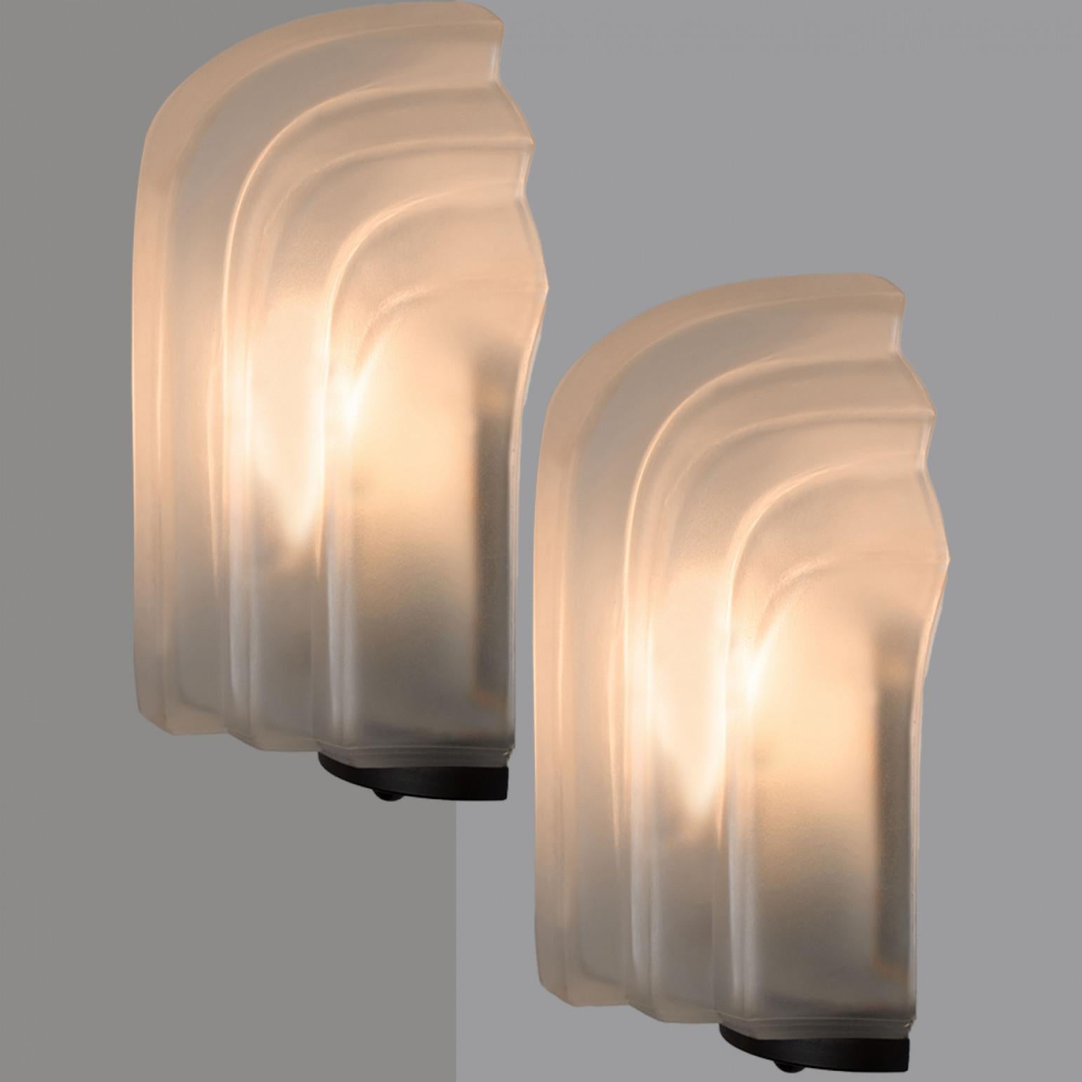 1 of the 4 Pairs Art Deco Style Milk Glass Shell Wall Lights, Germany, 1970 For Sale 11