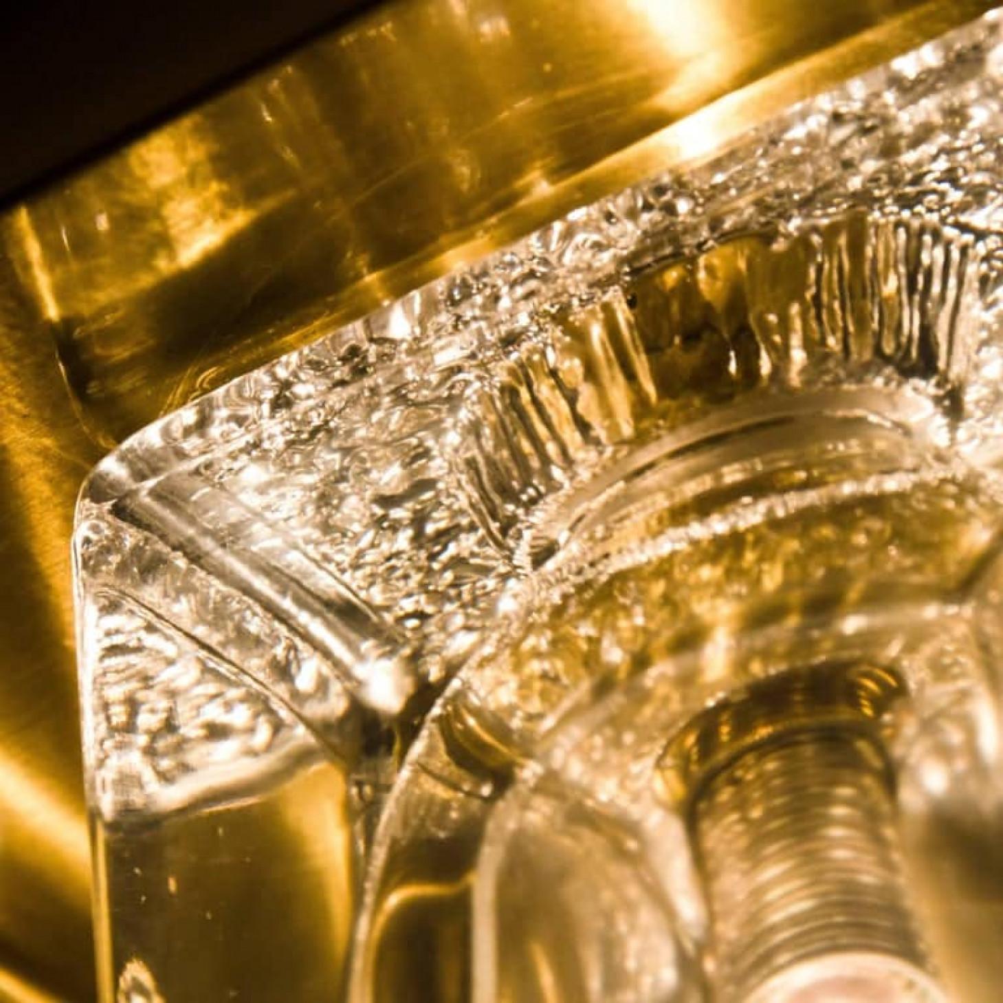 1 de las 4 Peill & Putzler Aplique de techo, latón y cristal, 1970 en Excelente estado para la venta en Rijssen, NL