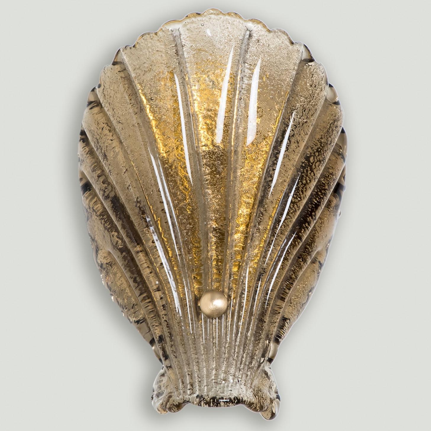 1 of the 4 Shell Wall Lights Murano Glass, Italy, 1969 For Sale 6
