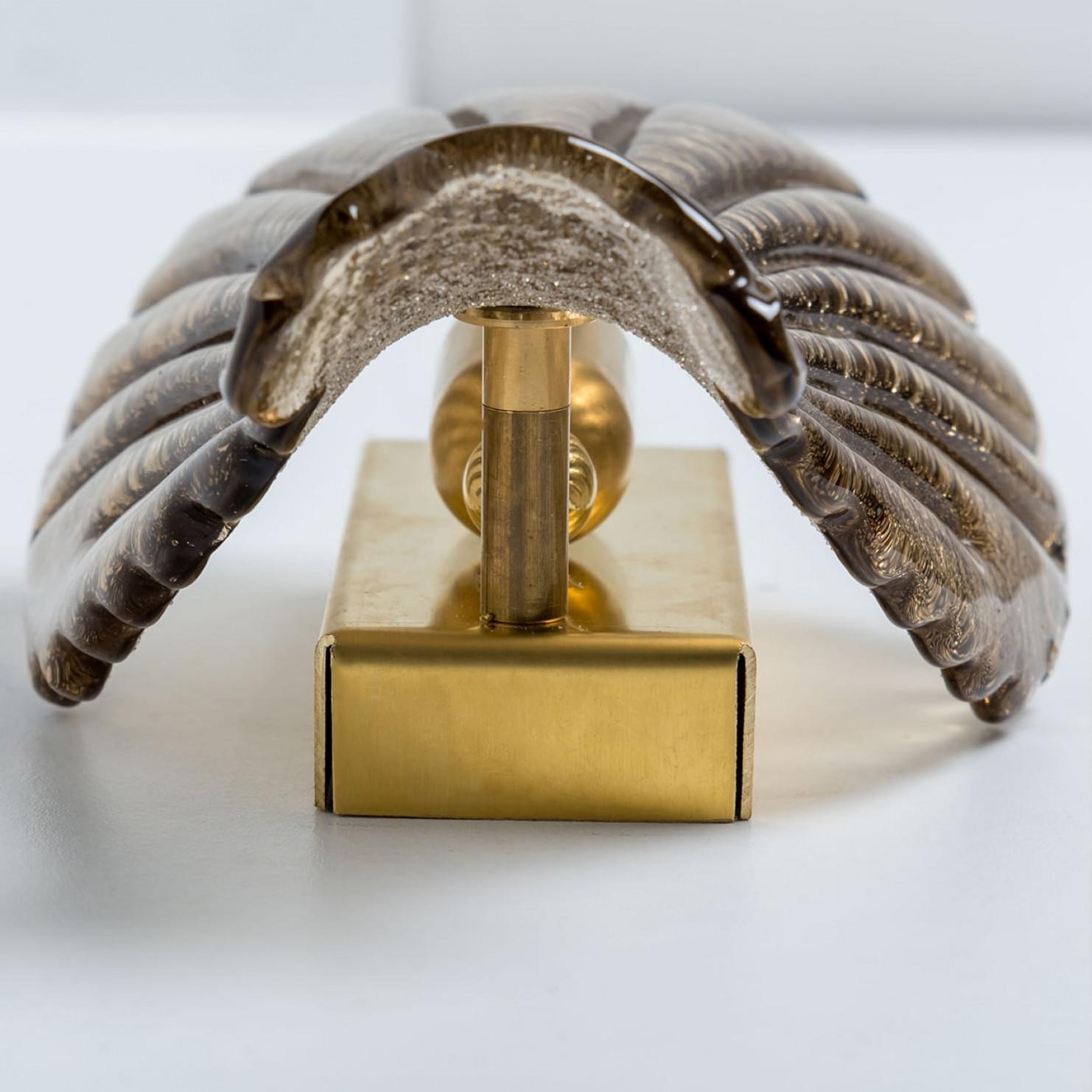 1 of the 4 Shell Wall Lights Murano Glass, Italy, 1969 For Sale 7