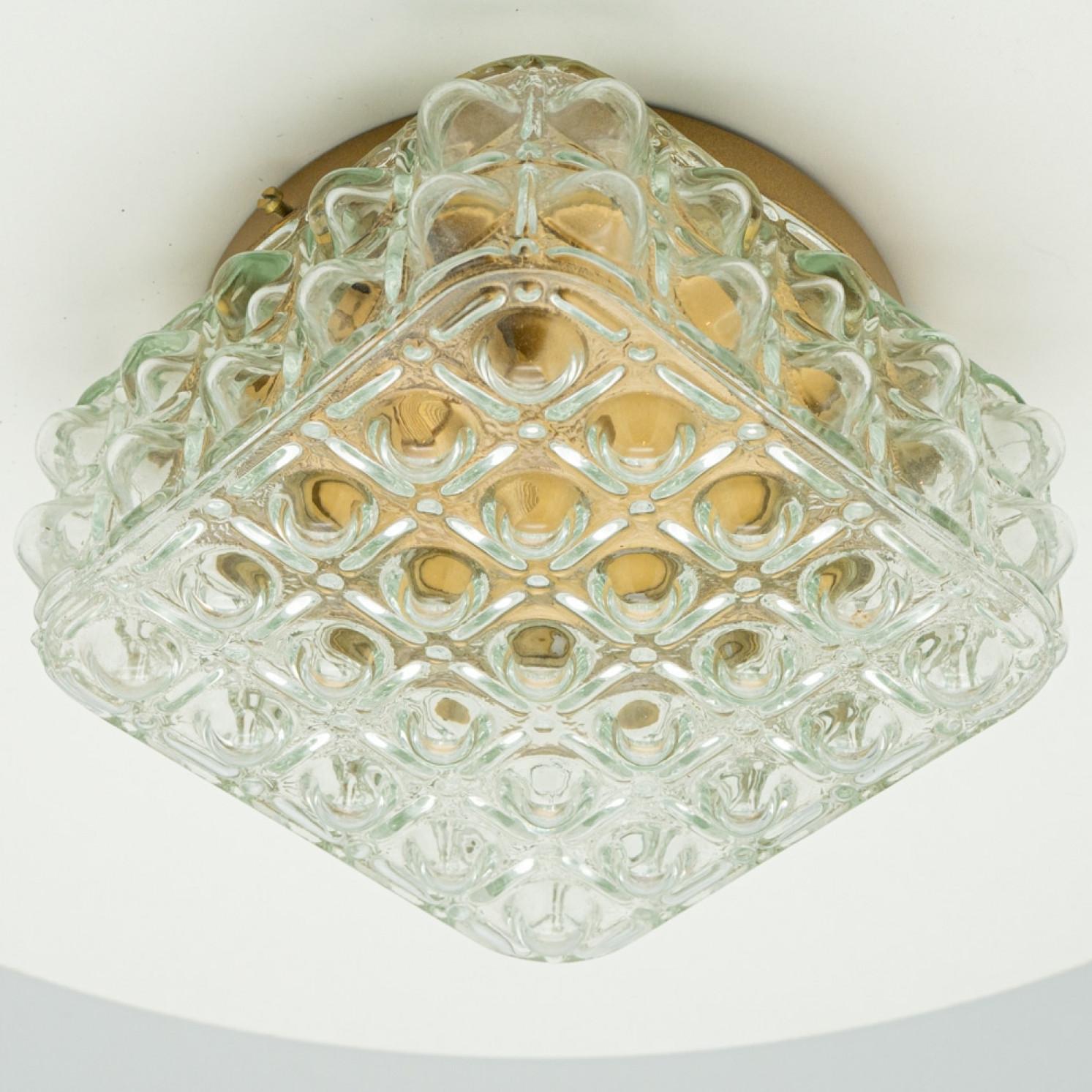 1 der 4 quadratischen Bubble Glass Flush Mount Wandleuchten von Helena Tynell, 1960 im Angebot 2
