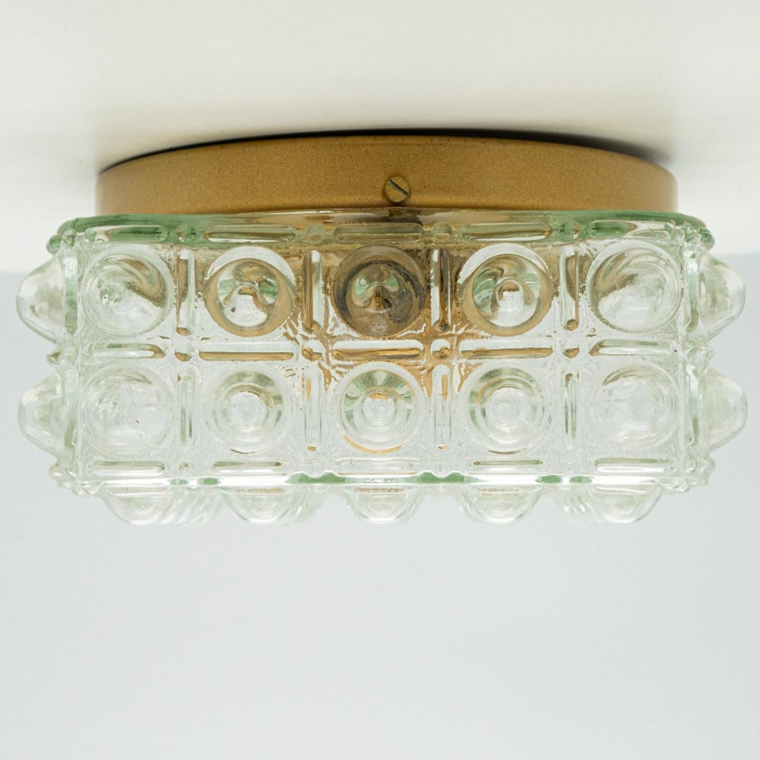 1 der 4 quadratischen Bubble Glass Flush Mount Wandleuchten von Helena Tynell, 1960 im Angebot 4