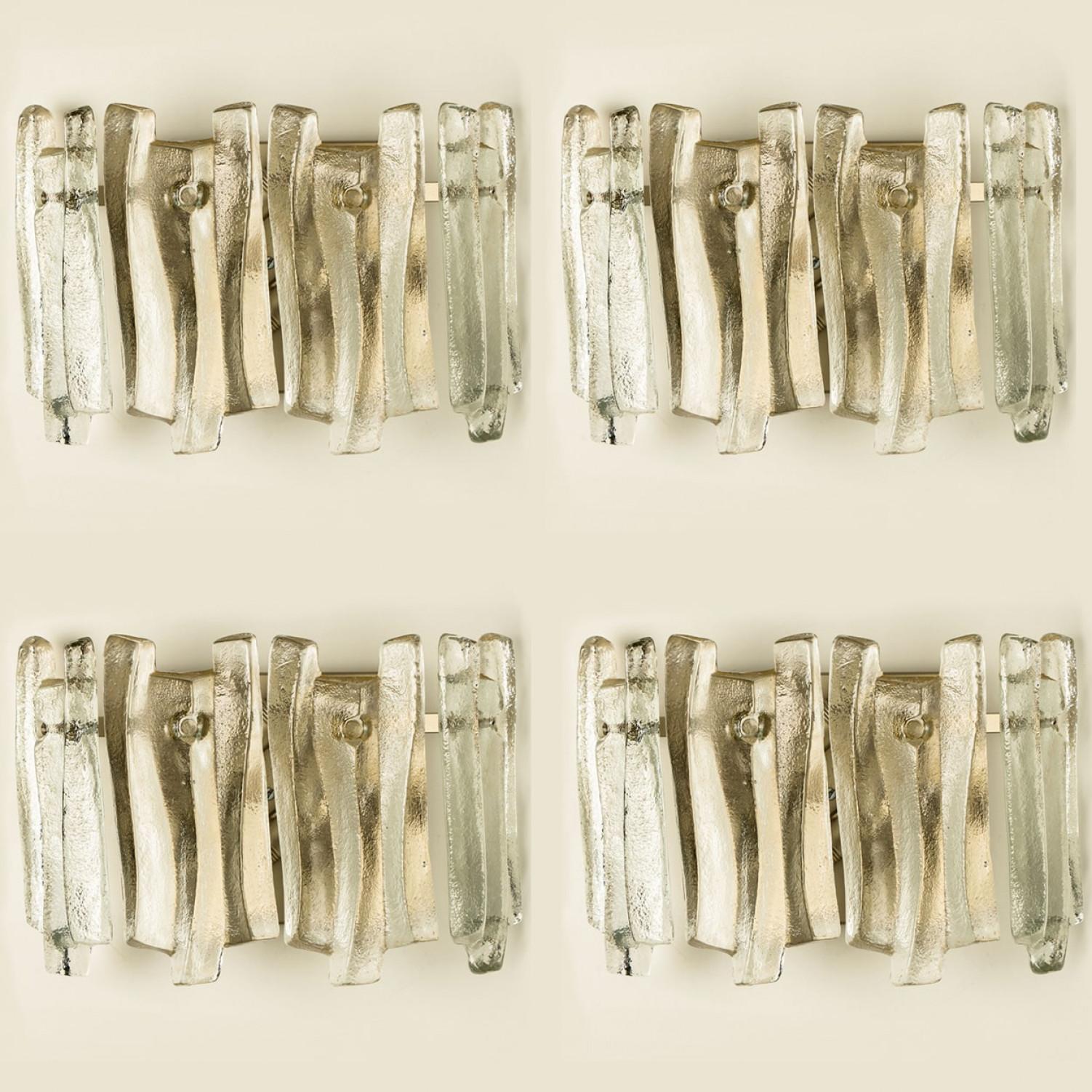 1 of the 4 Textured Ice Glass Chrome Wall Lights  Kalmar, 1970 Otro en venta