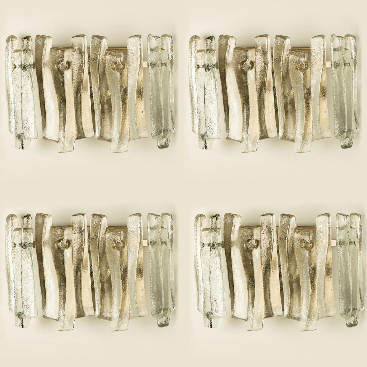 1 de los 4 apliques cromados de cristal con textura de hielo Kalmar, 1970 Otro en venta