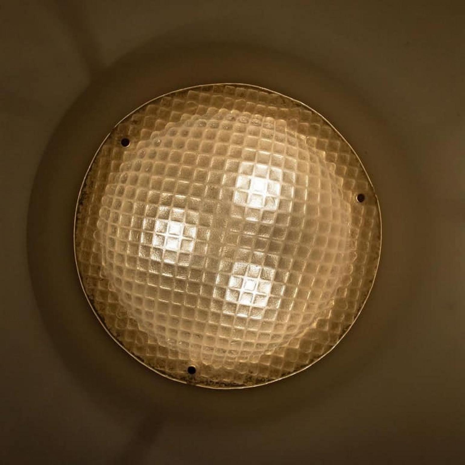 1 of the 4 Textured Murano Flush Mount / Wall Light by Hillebrand, 1970 For Sale 1