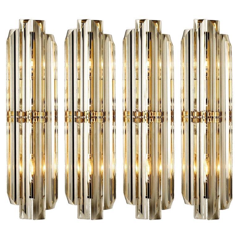 1 of the 4 Venini Style Murano Glass and Gilt Brass Sconces, Italy For Sale