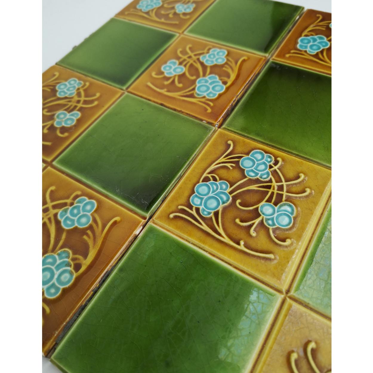 Glazed 1 of the 40 Art Deco Glased Relief Tiles by Gilliot Frères, Hemiksem, circa 1920 For Sale