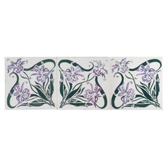 1 der 40 Jugendstil-Wandfliesen Marque de Fabrique CF, Devres, Frankreich, 1920
