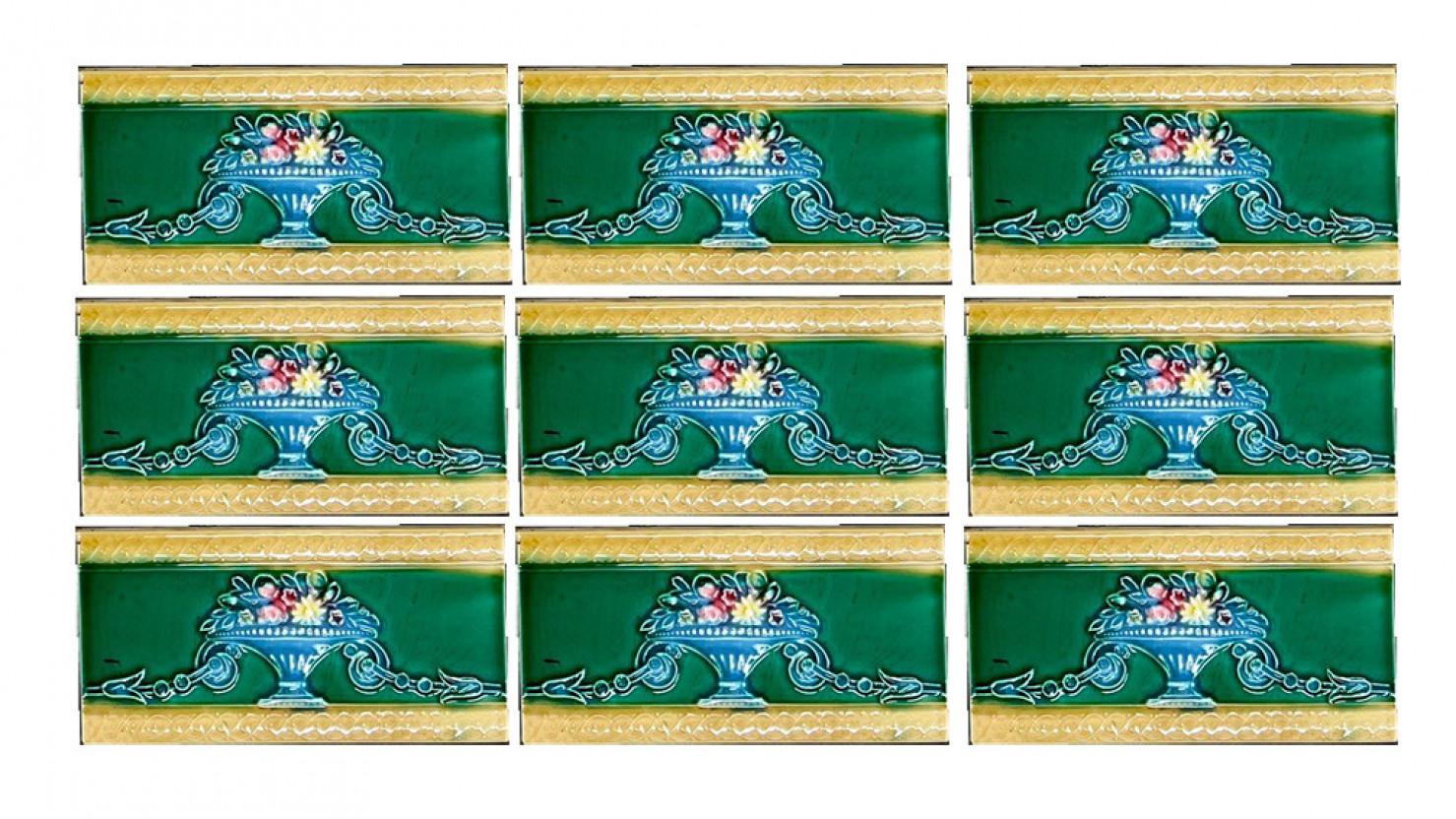 1 des 42 carreaux en relief uniques d'antiquités, vers 1900 en vente 2
