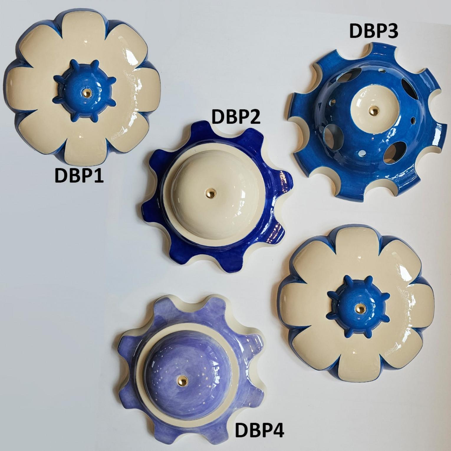 1 des 5 lampes en céramique Blue Lila, Rosettes par Jeanine Keizer, 1990 en vente 1