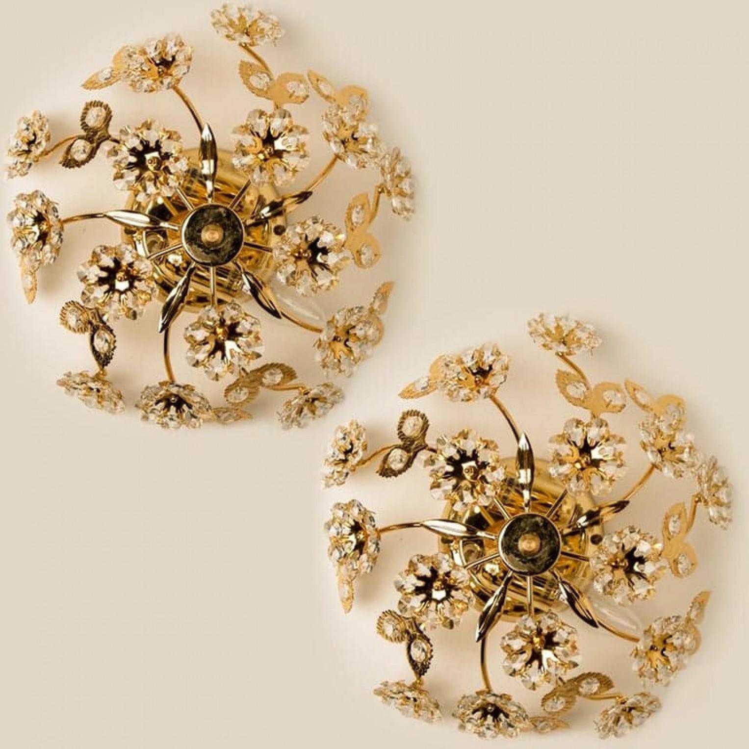 1 de 5 Lámpara de pared/plafón Flor dorada de Palwa Otro en venta