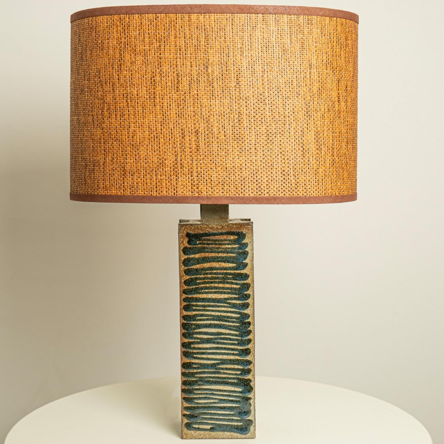 1 of the 5 Multicolor Ceramic Table Lamps, Custom Silk Lamp Shades by R. Houben In Good Condition For Sale In Rijssen, NL