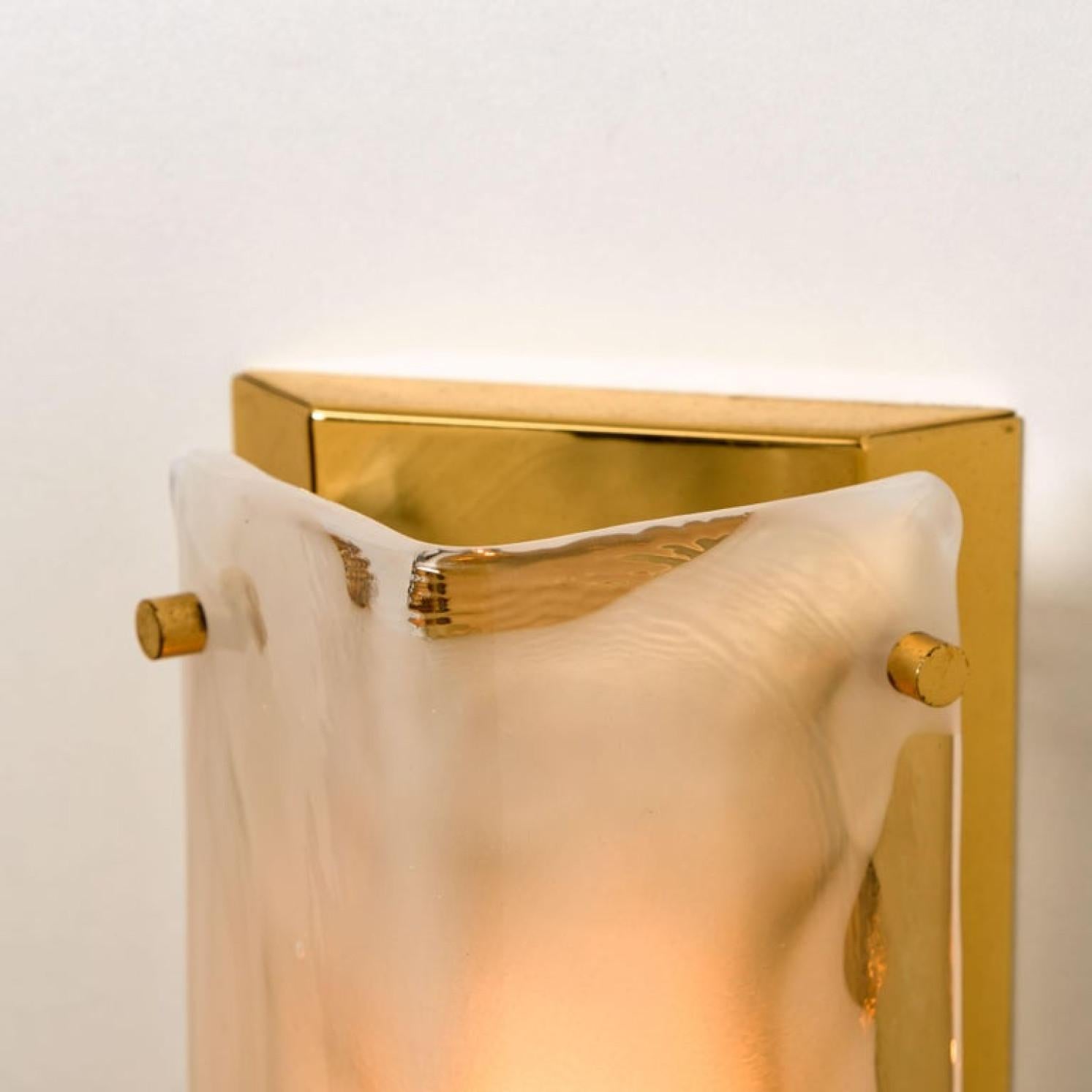 1 of the 5 Pairs of Brass and Hand Blown Murano Glass Wall Lights by J.T. Kalmar In Good Condition For Sale In Rijssen, NL