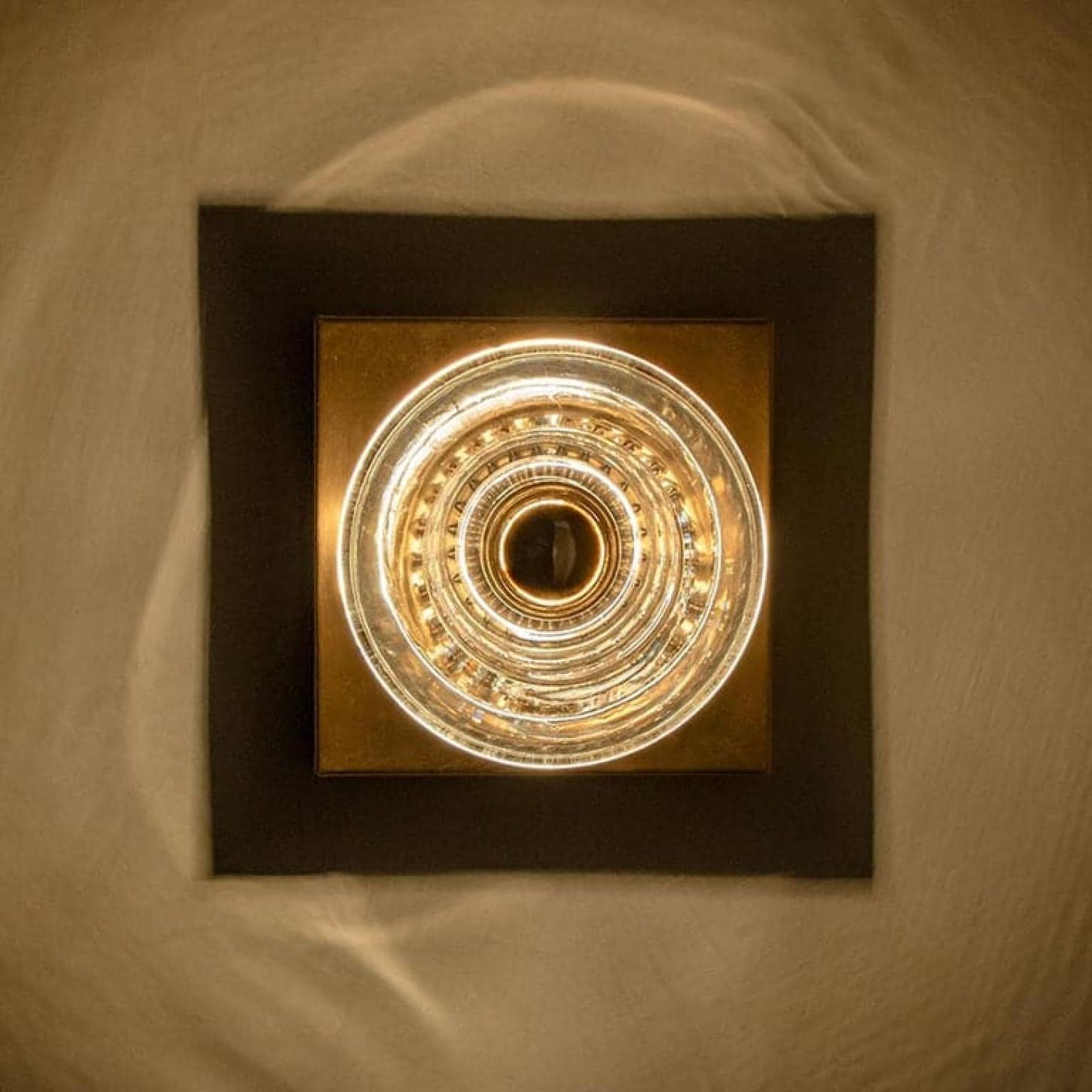 1 de los 5 Pares de Apliques de Pared de Latón Vidrio Empotrables Luces Cosack,  1970s en venta 1