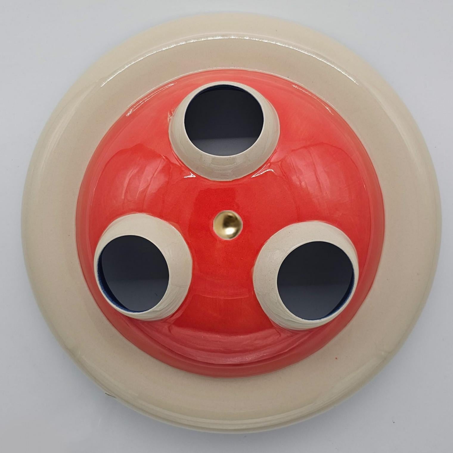 1 des 5 lampes en céramique rouge, Rosettes par Jeanine Keizer, 1990 Bon état - En vente à Rijssen, NL