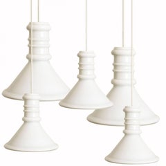 1 de las 5 lámparas colgantes redondas Holmegaard, diseñadas por Michael Bang, 1970