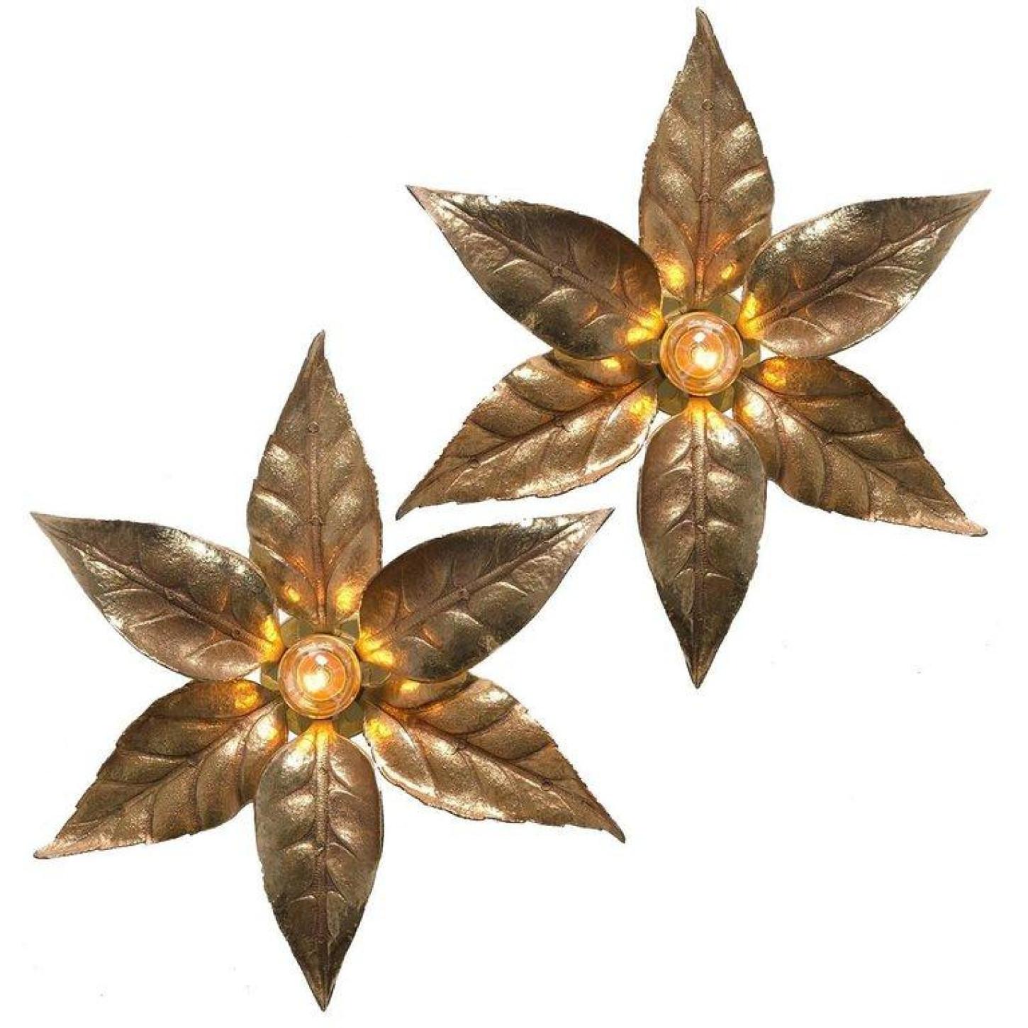 1 of the 5 Willy Daro Style Brass Double Flower Wall Lights, 1970s For Sale 3