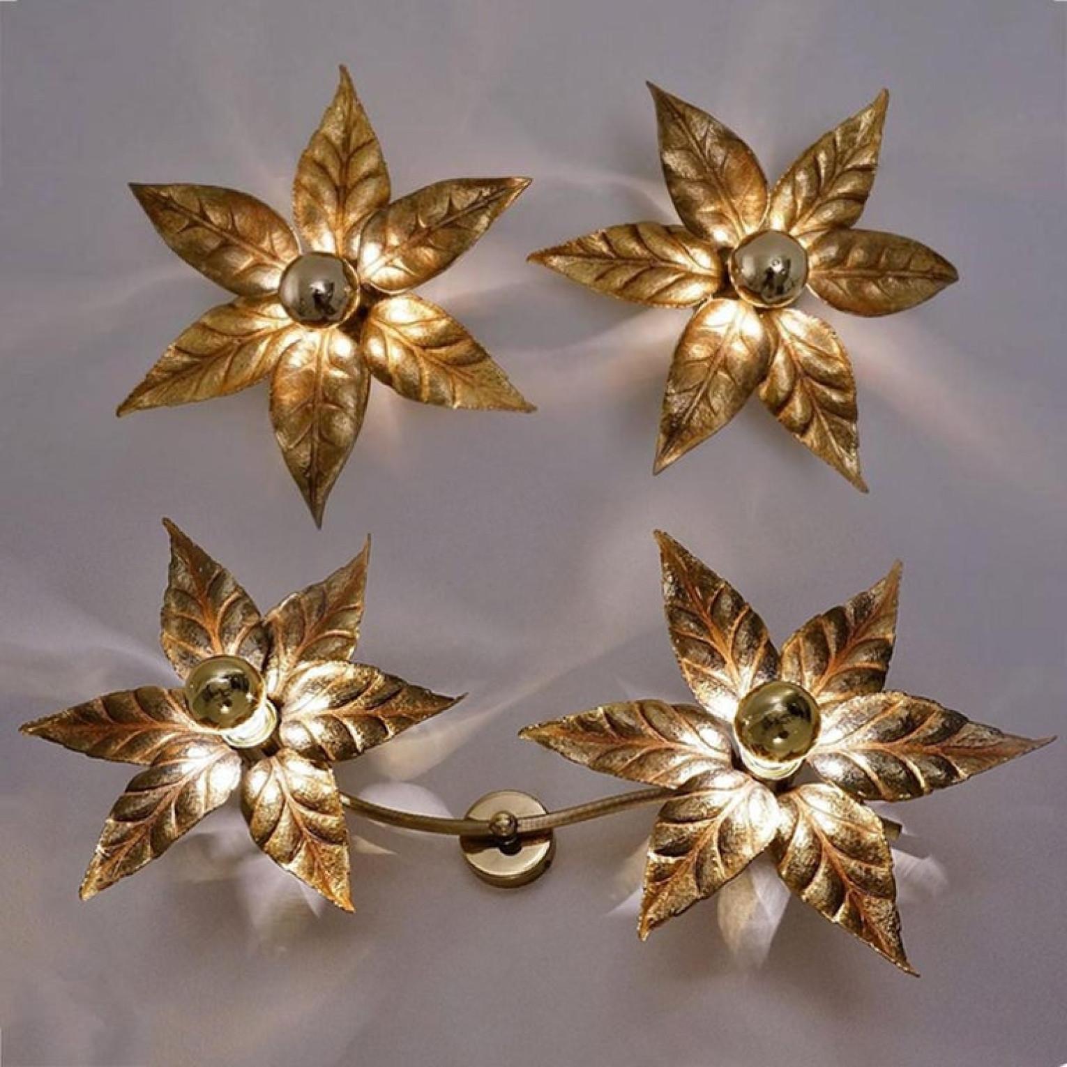 1 of the 5 Willy Daro Style Brass Double Flower Wall Lights, 1970s For Sale 8