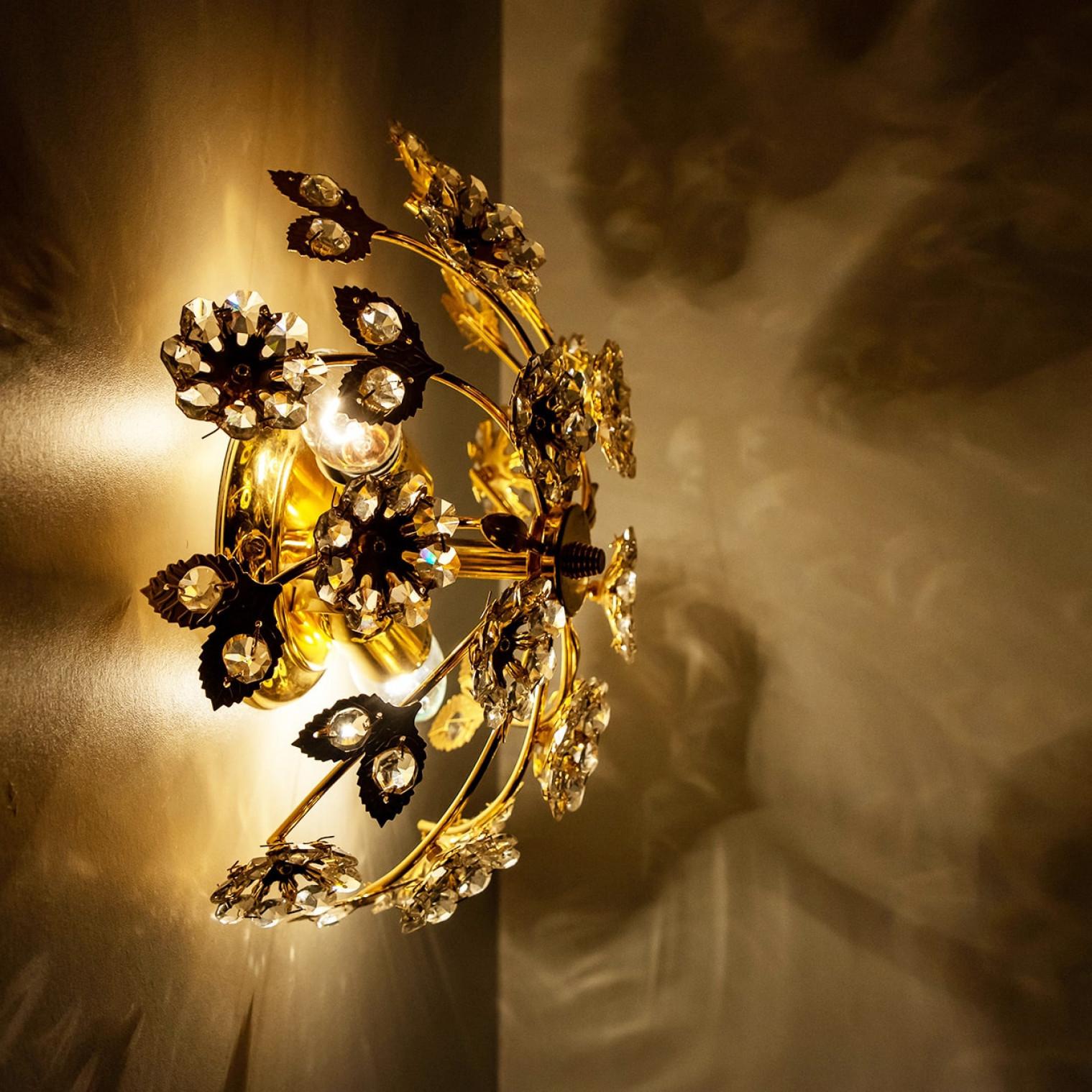 1 of the 5=several Gold-Plated Flower Wall Lights/ Flushmounts by Palwa in vendita 6